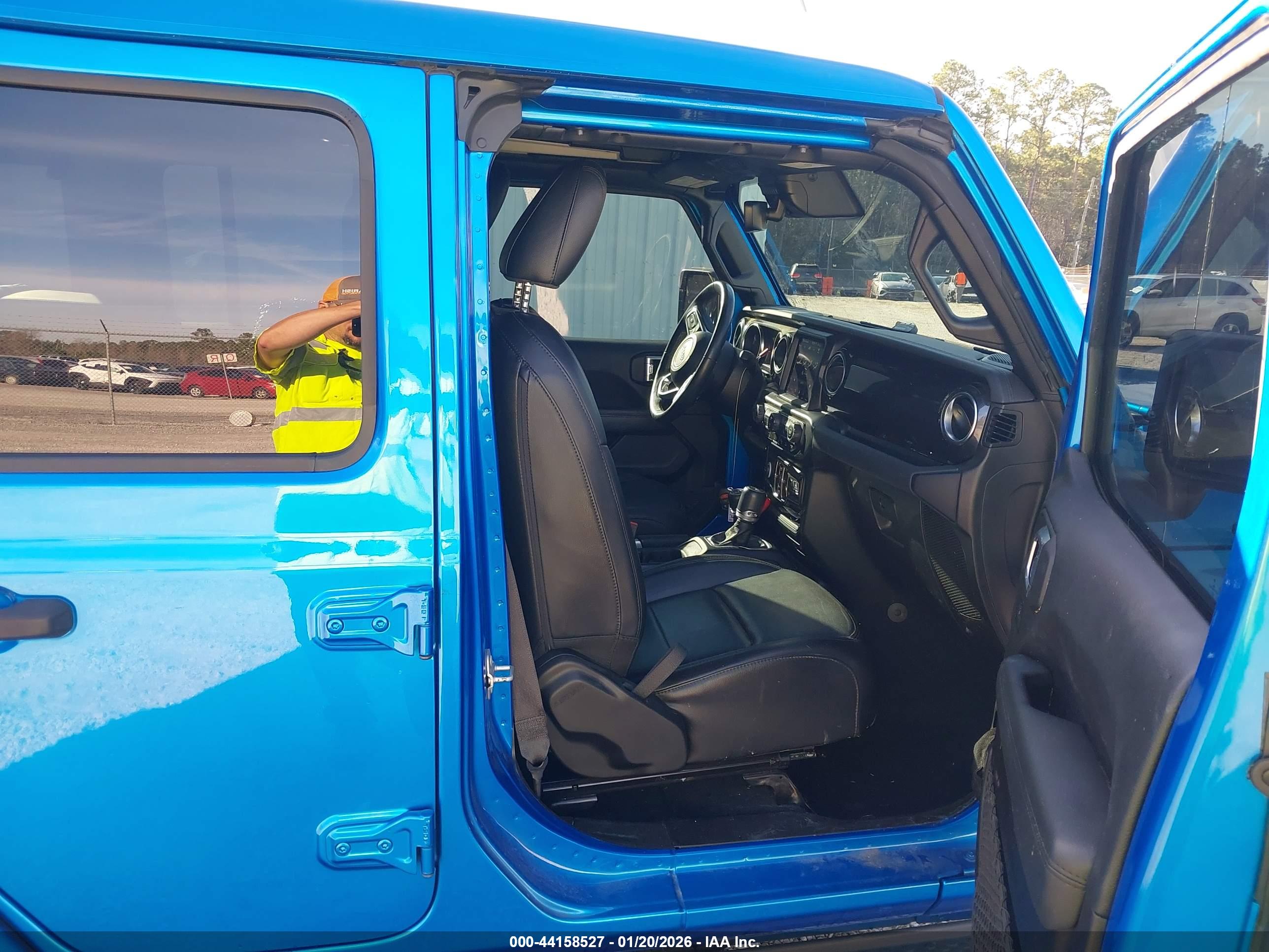 JEEP WRANGLER image 5