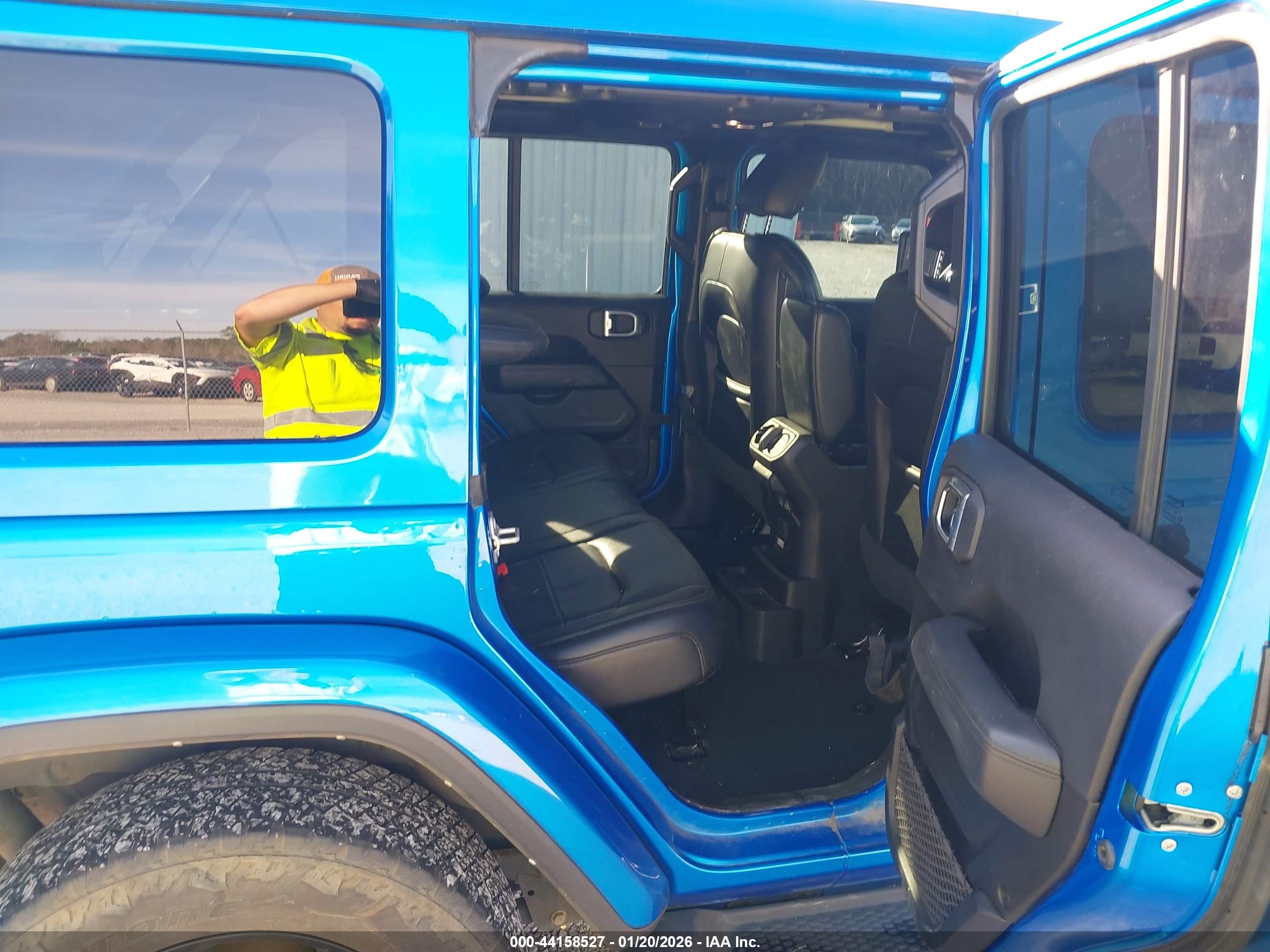 JEEP WRANGLER image 8