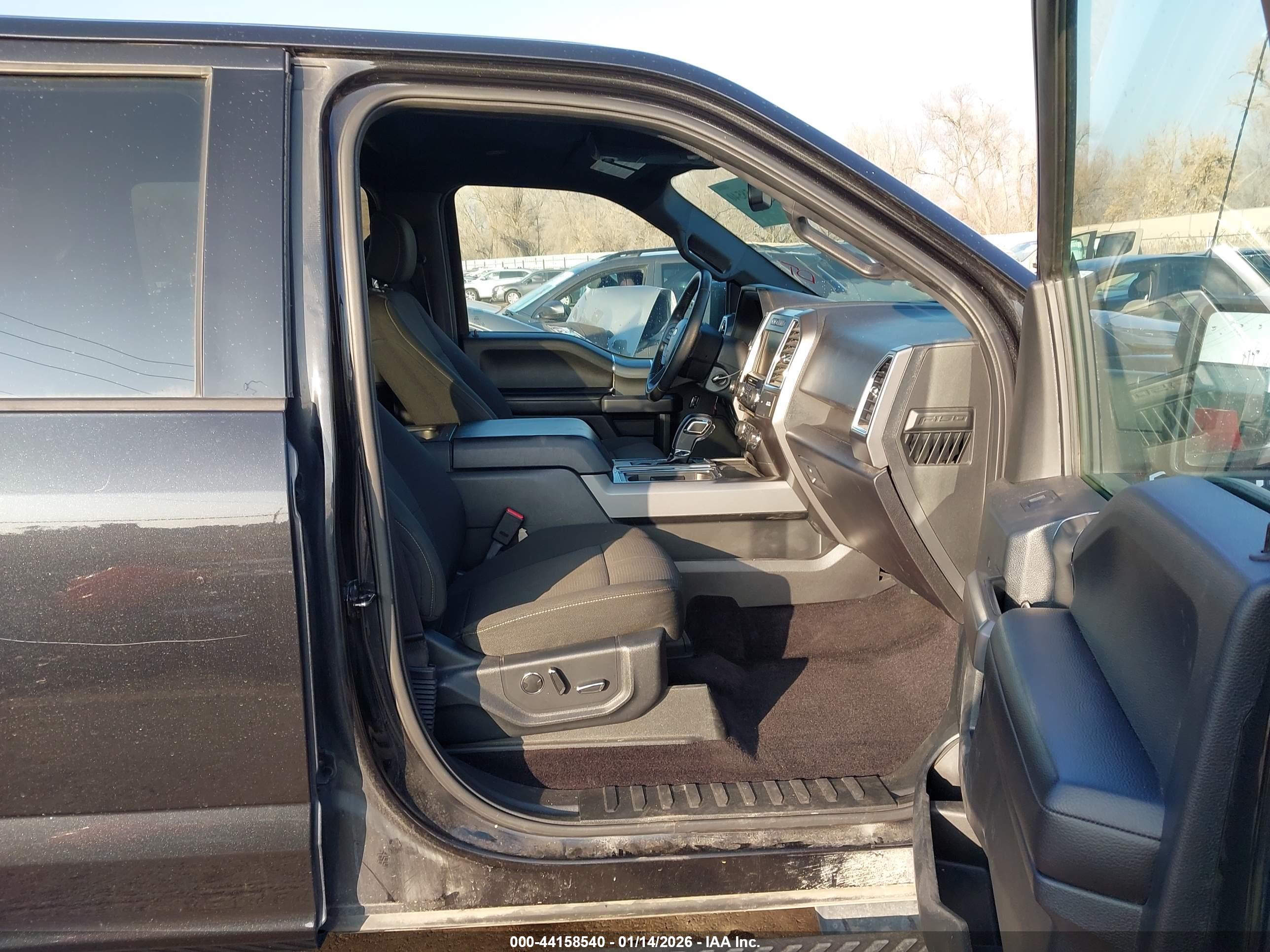 FORD F-150 image 5