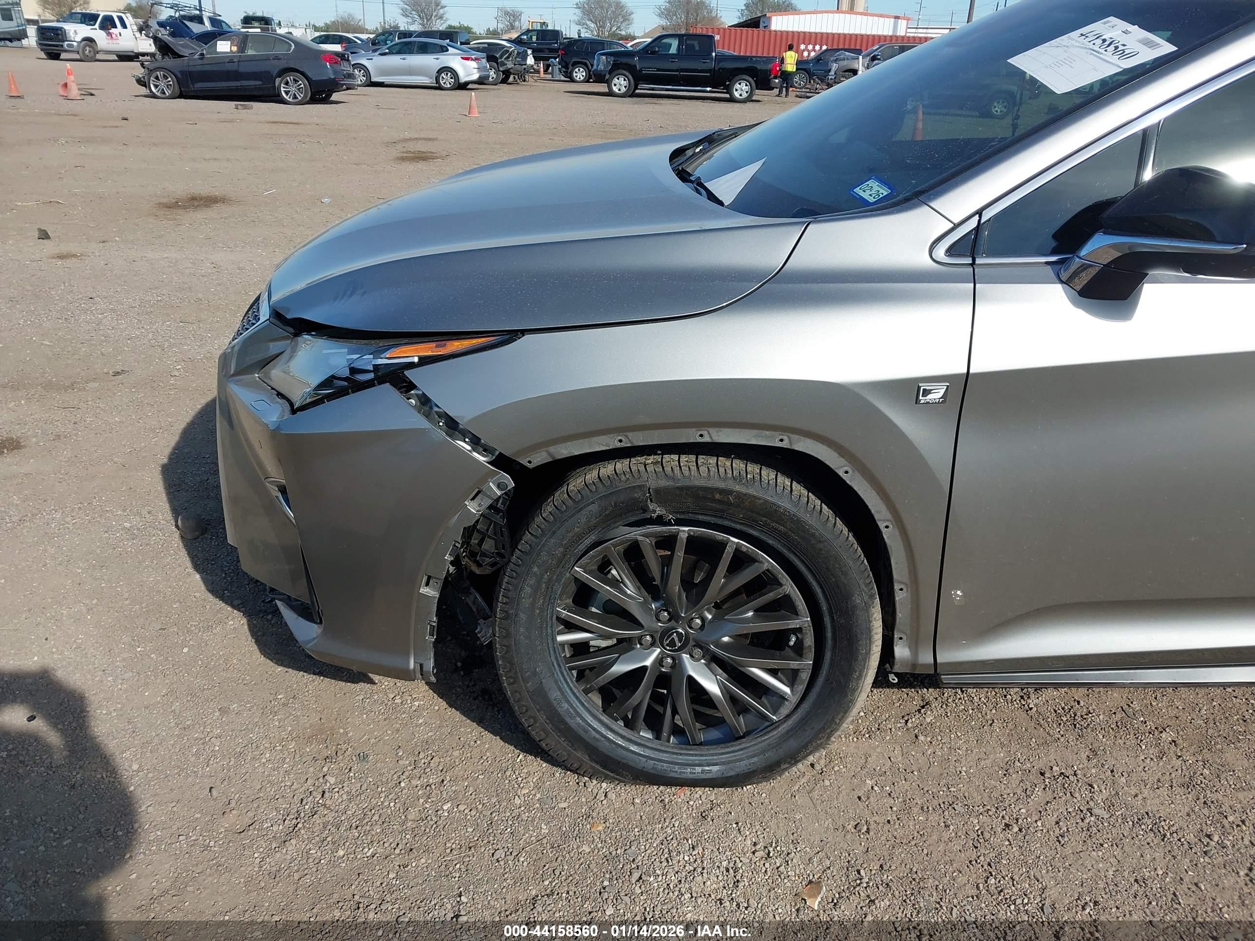 LEXUS RX image 6