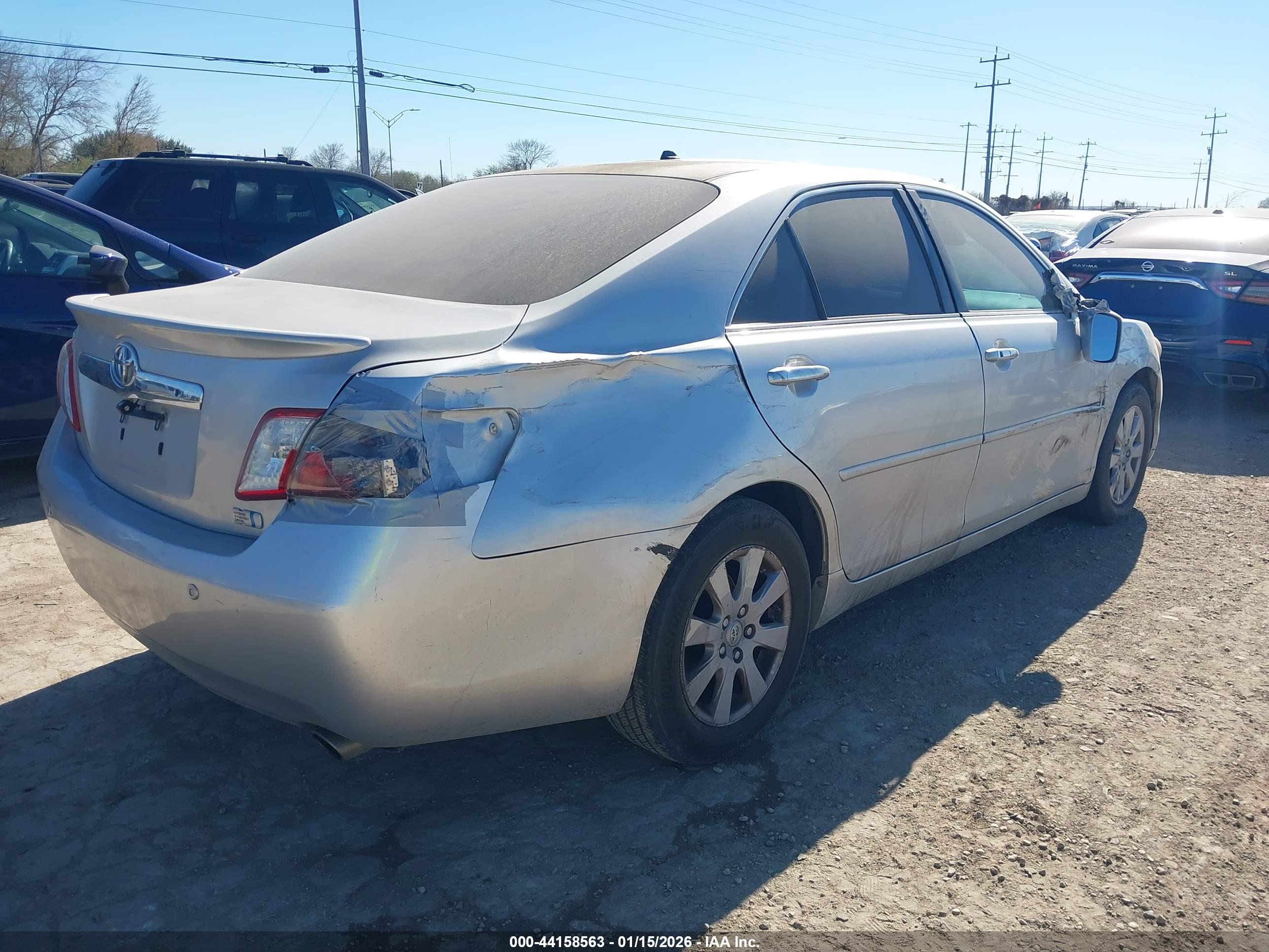 TOYOTA CAMRY image 4