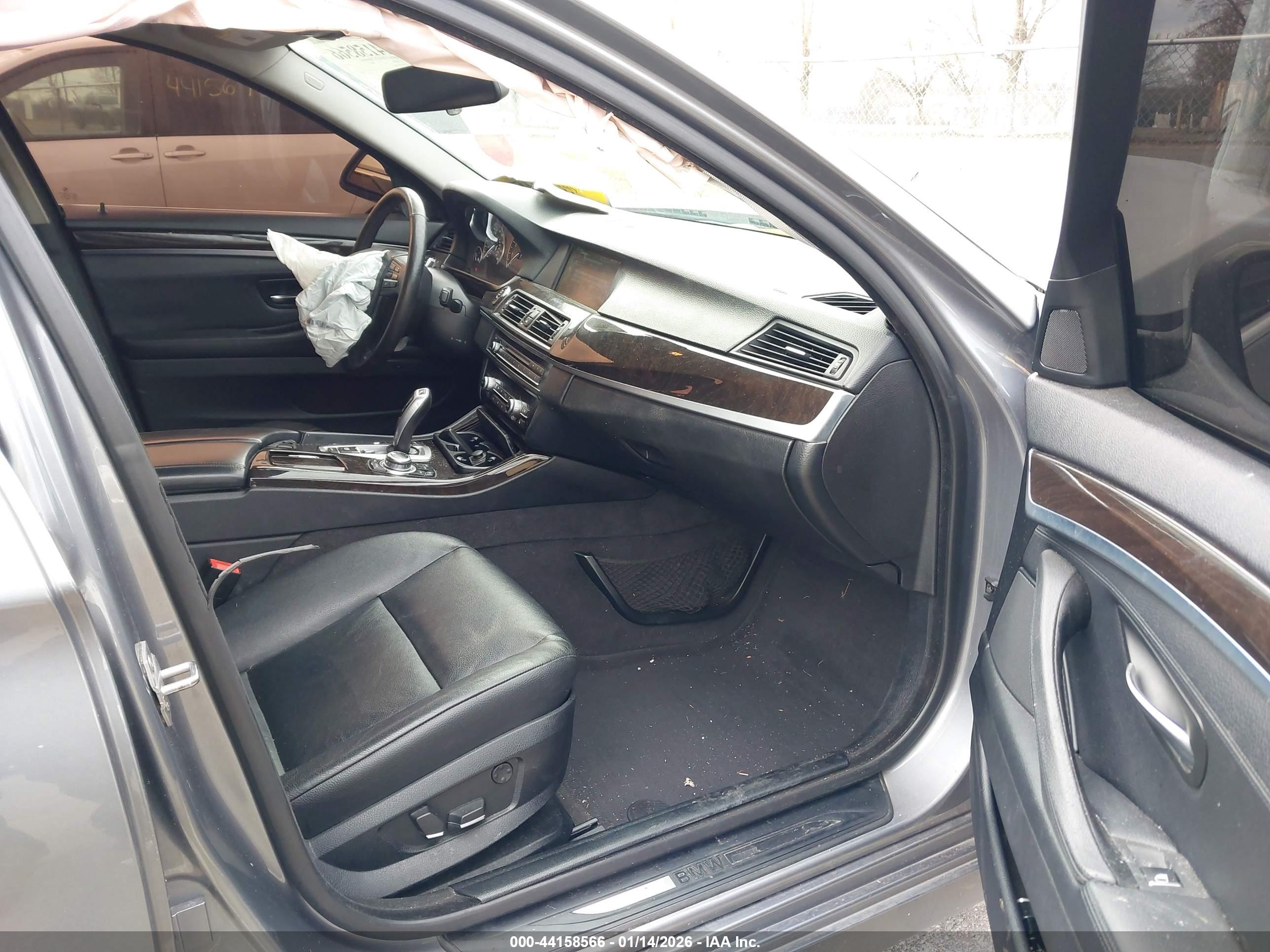 BMW 535I image 5