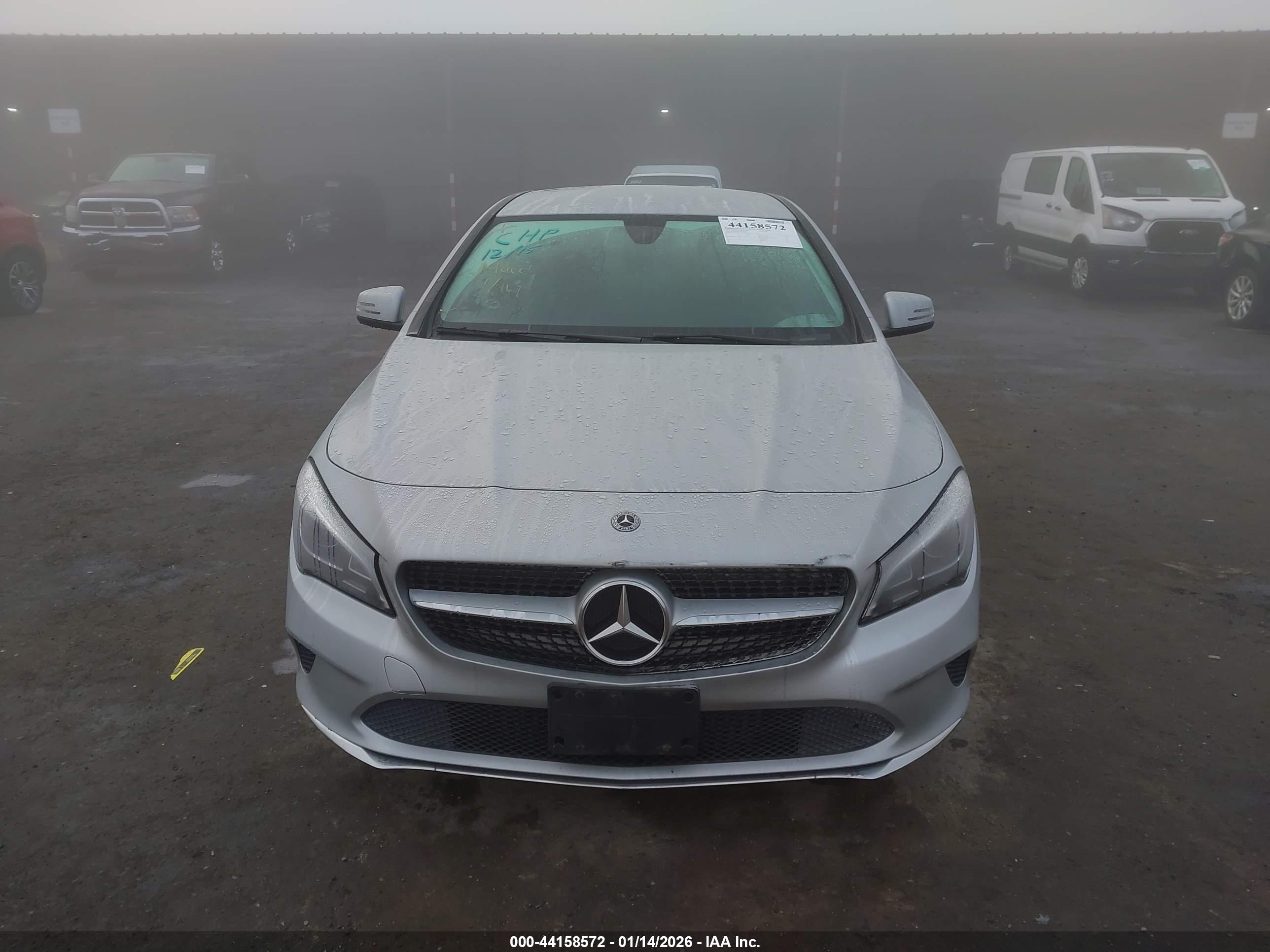 MERCEDES-BENZ CLA image 6