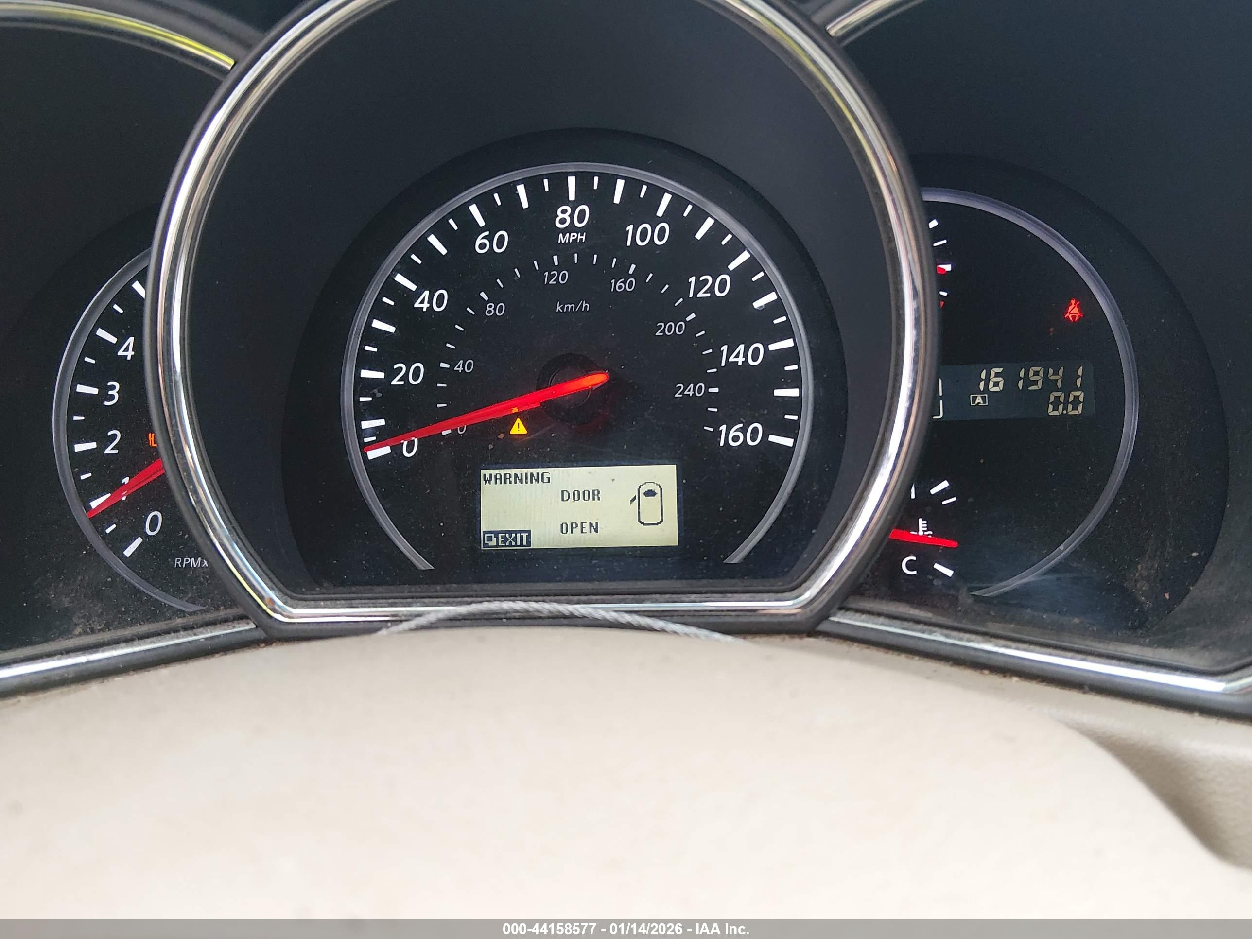 NISSAN MURANO image 7