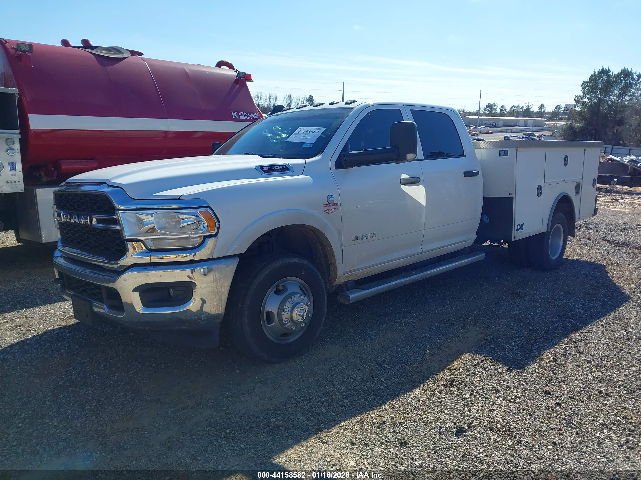 RAM 3500 image 2