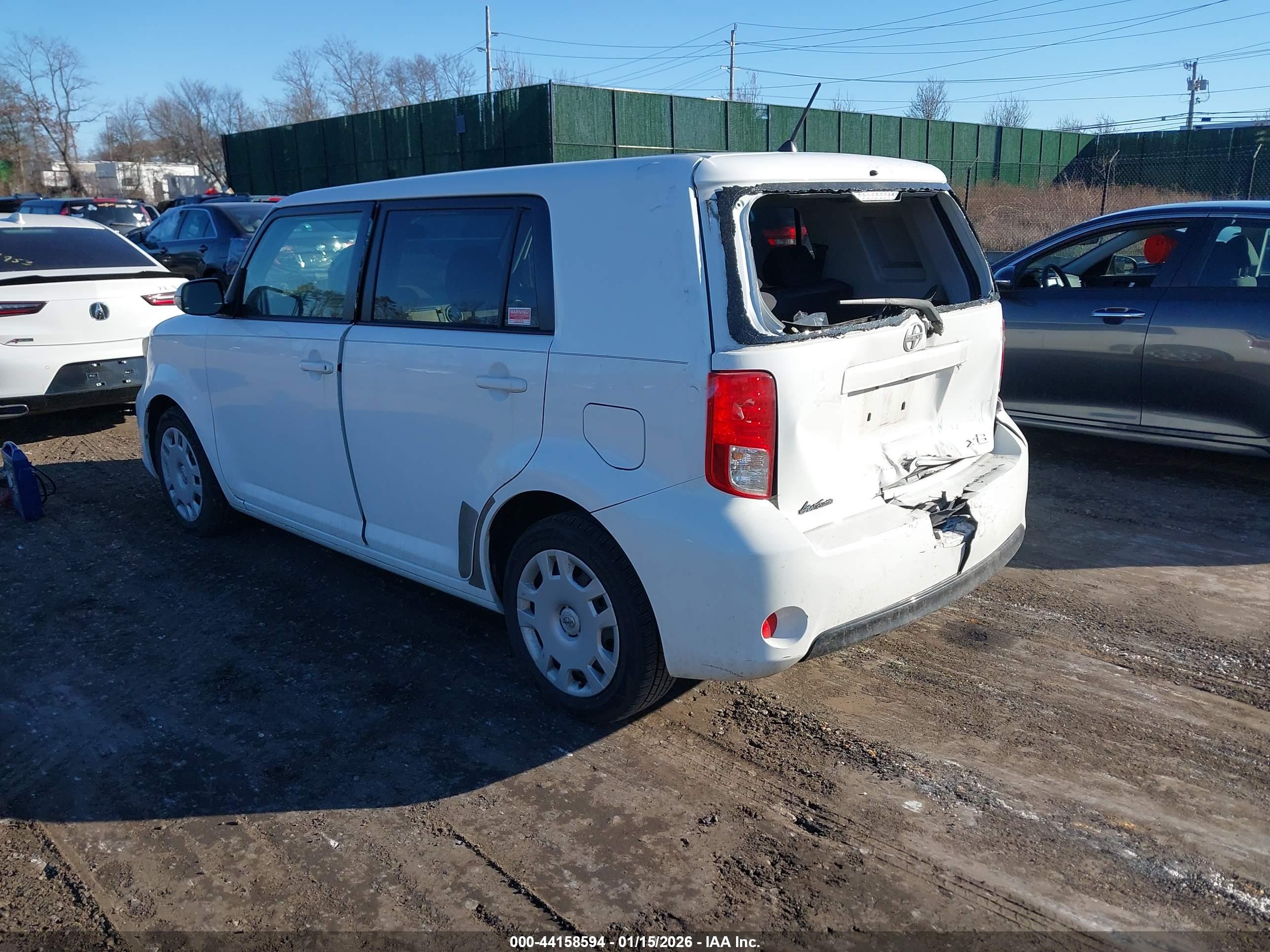 SCION XB image 3
