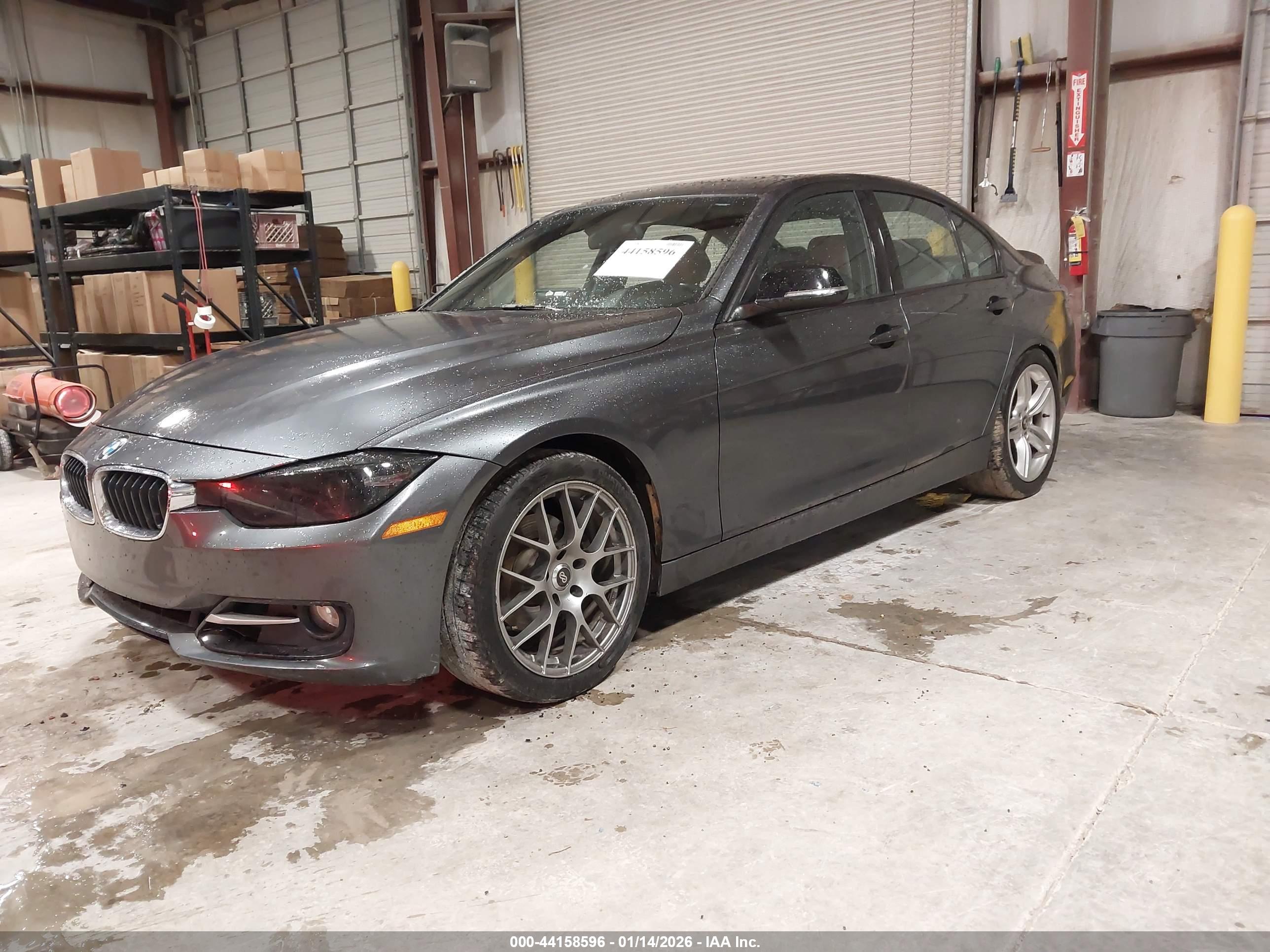 BMW 328I image 2