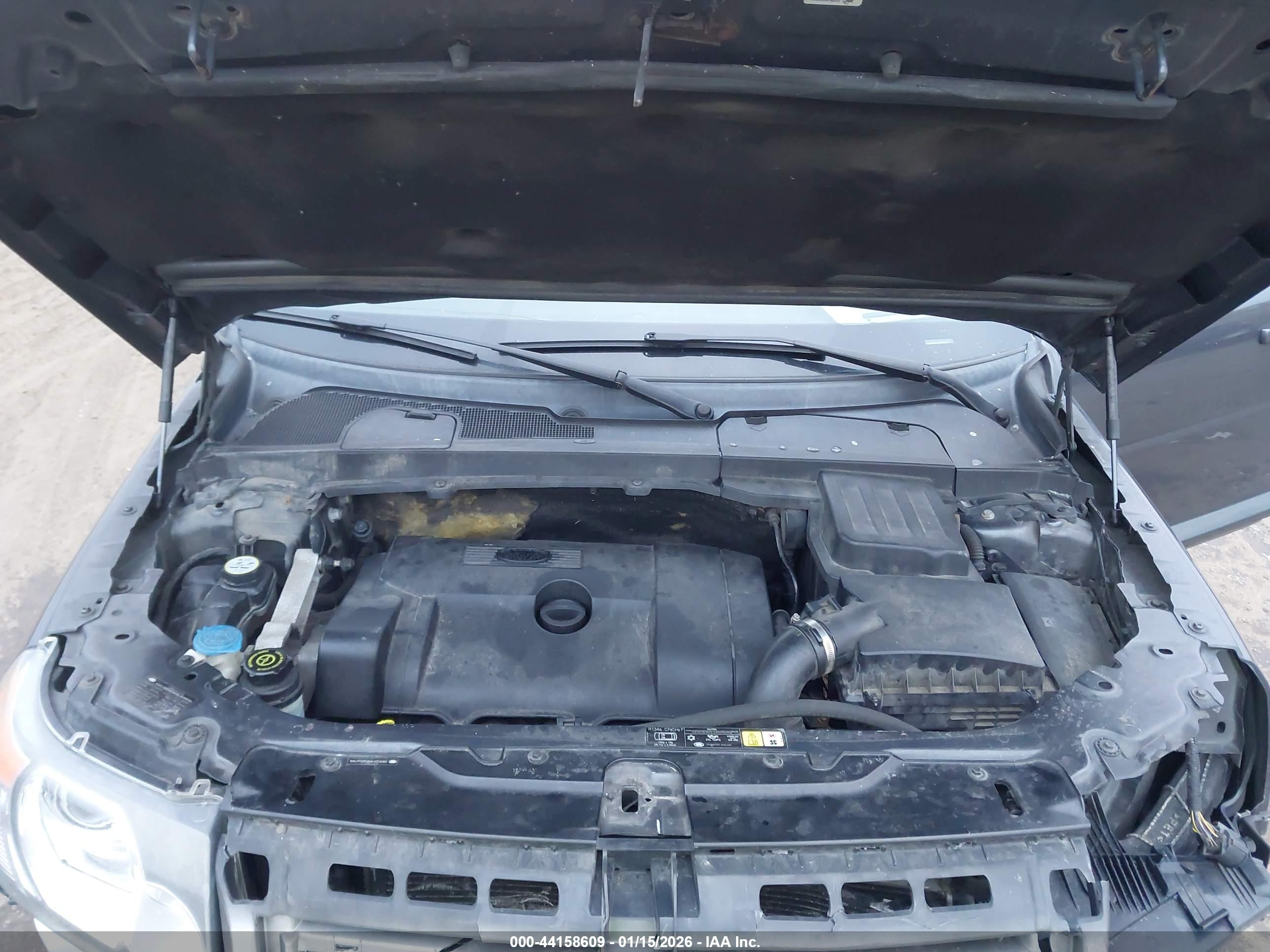 LAND ROVER image 10