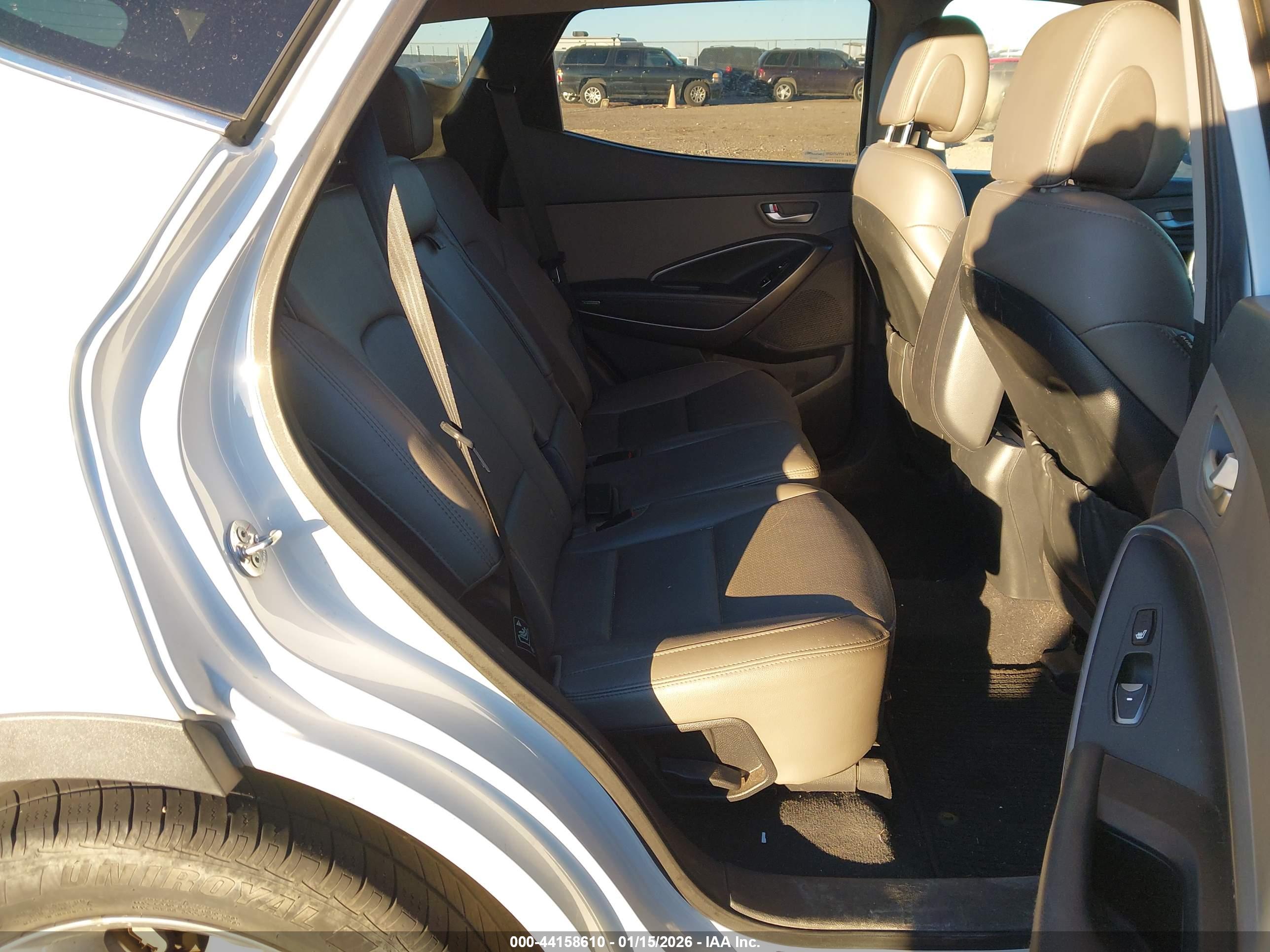 HYUNDAI SANTA image 8