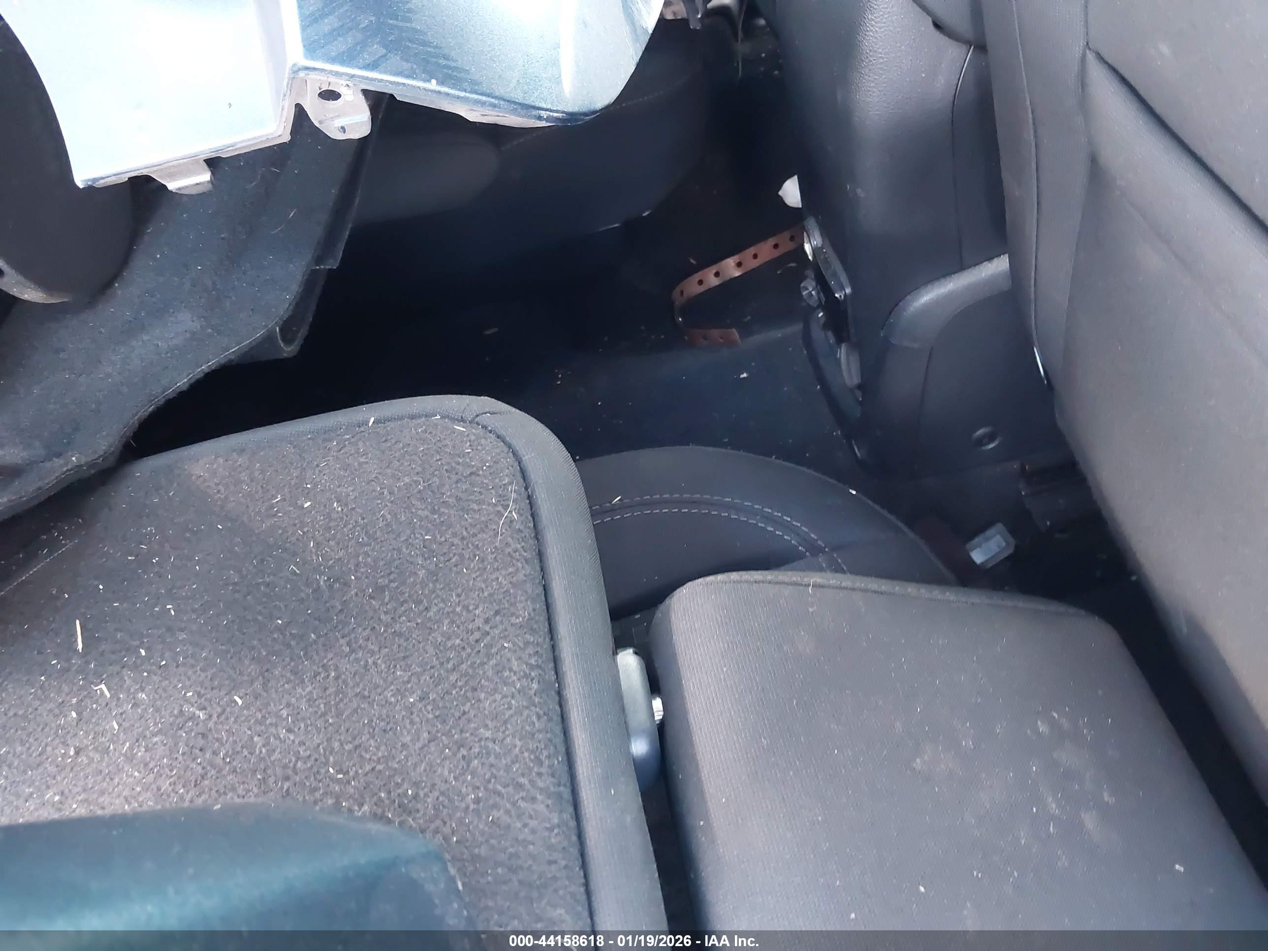 FORD TRANSIT image 8