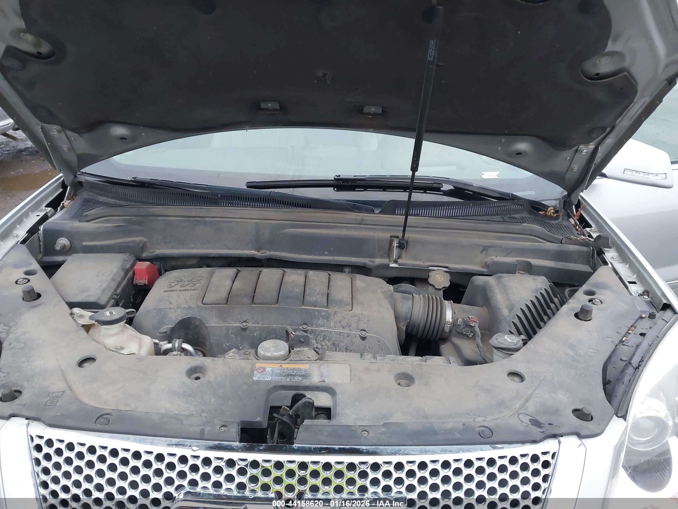 GMC ACADIA image 10