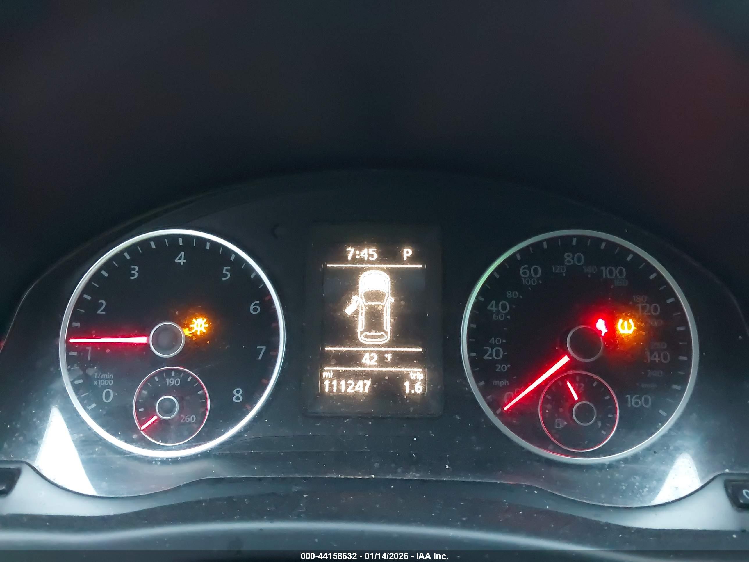 VOLKSWAGEN TIGUAN image 7
