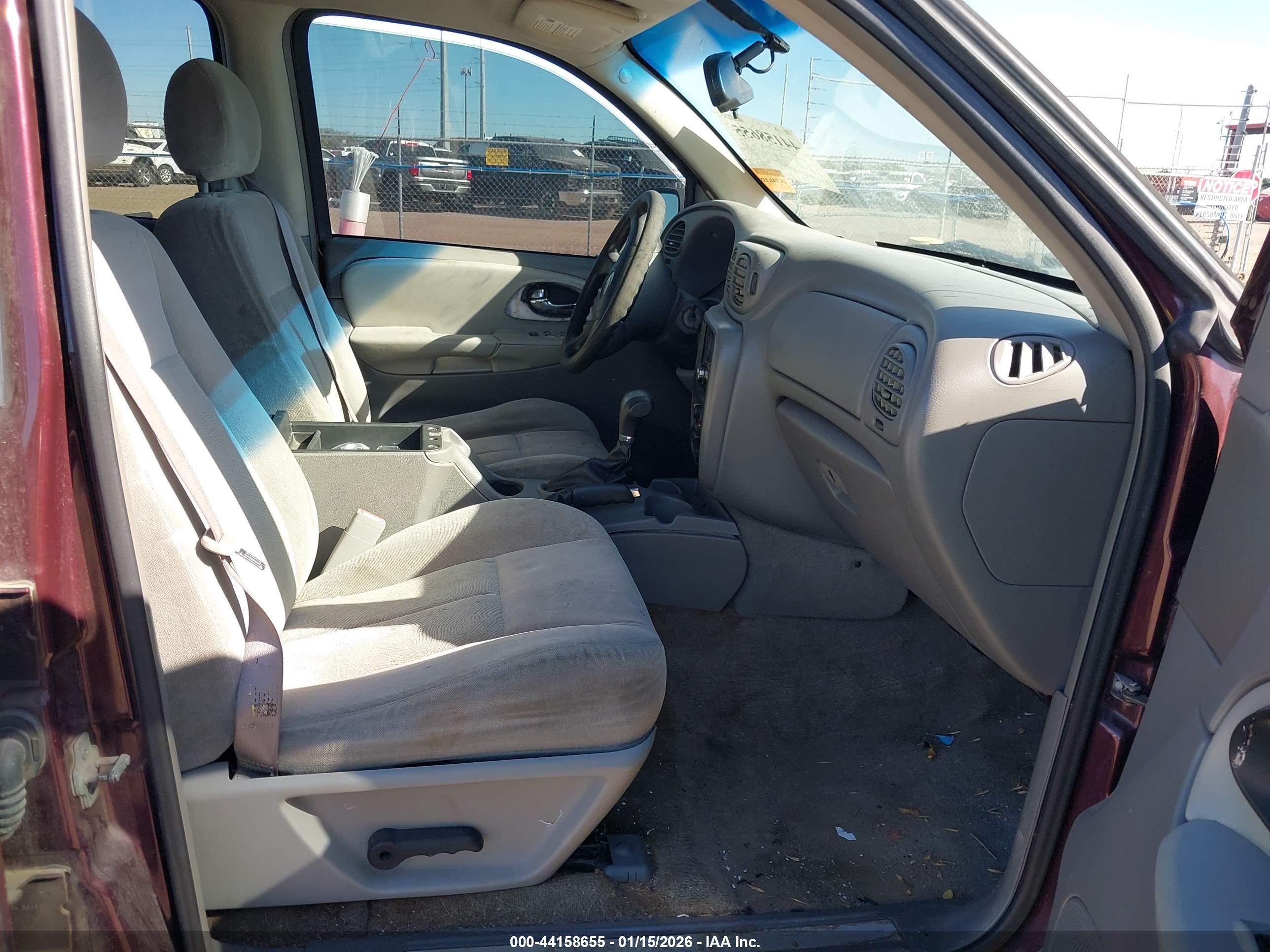 CHEVROLET TRAILBLAZER image 5