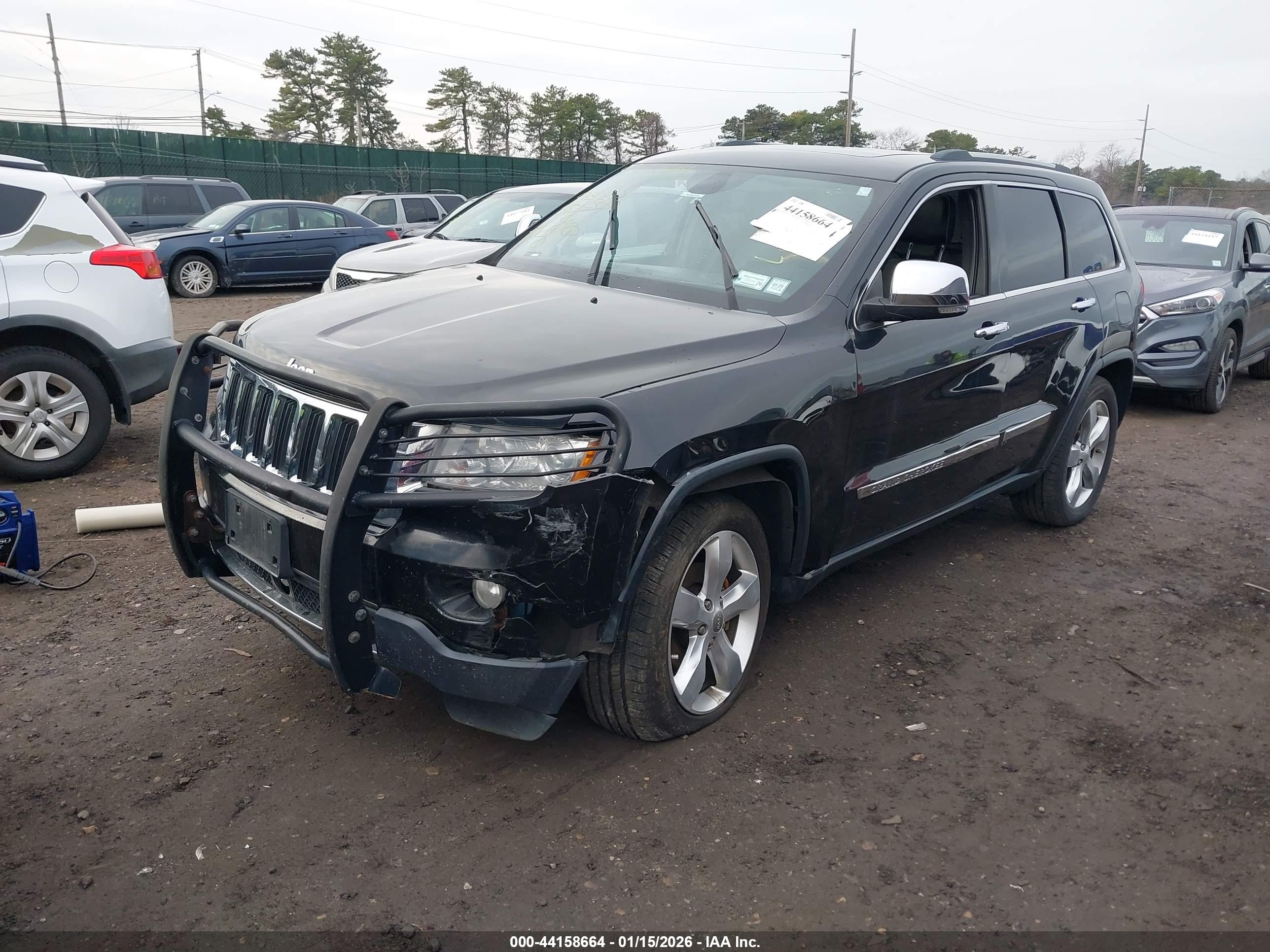 JEEP GRAND image 2