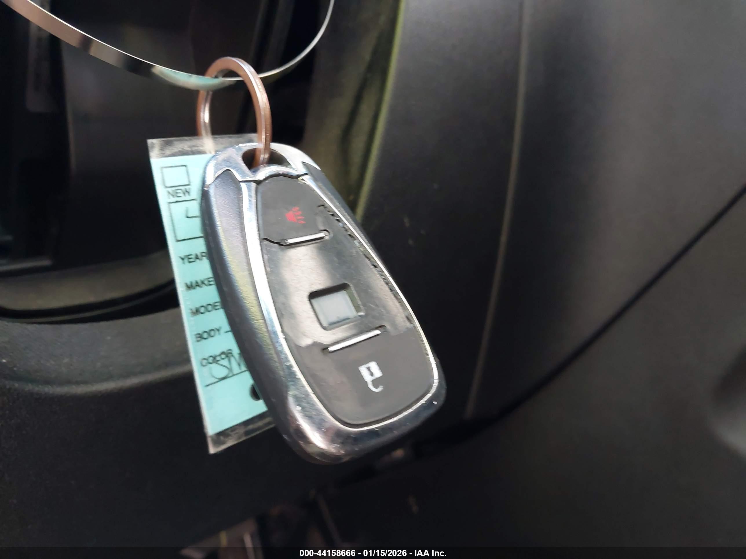 CHEVROLET EQUINOX image 11