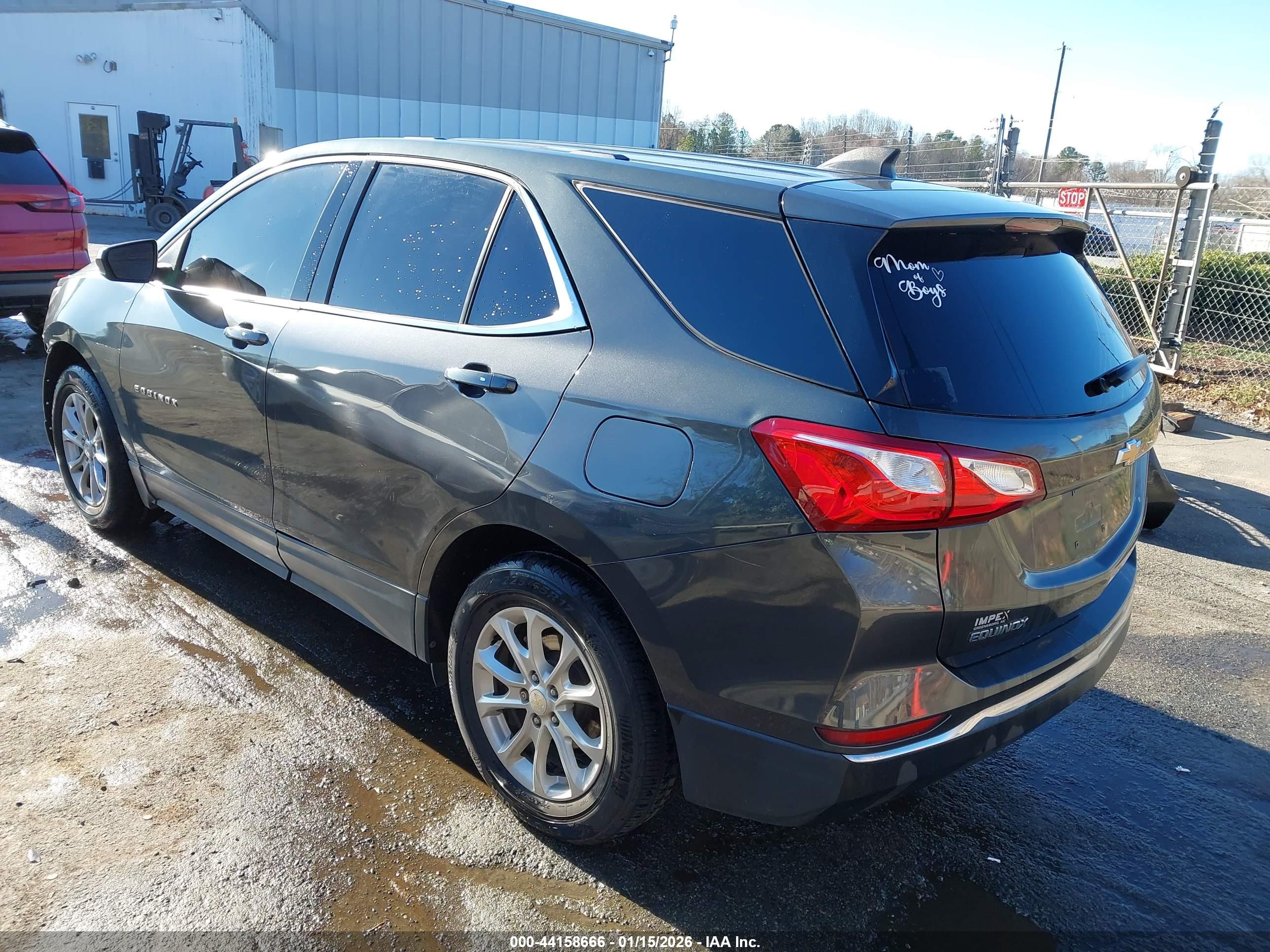 CHEVROLET EQUINOX image 3