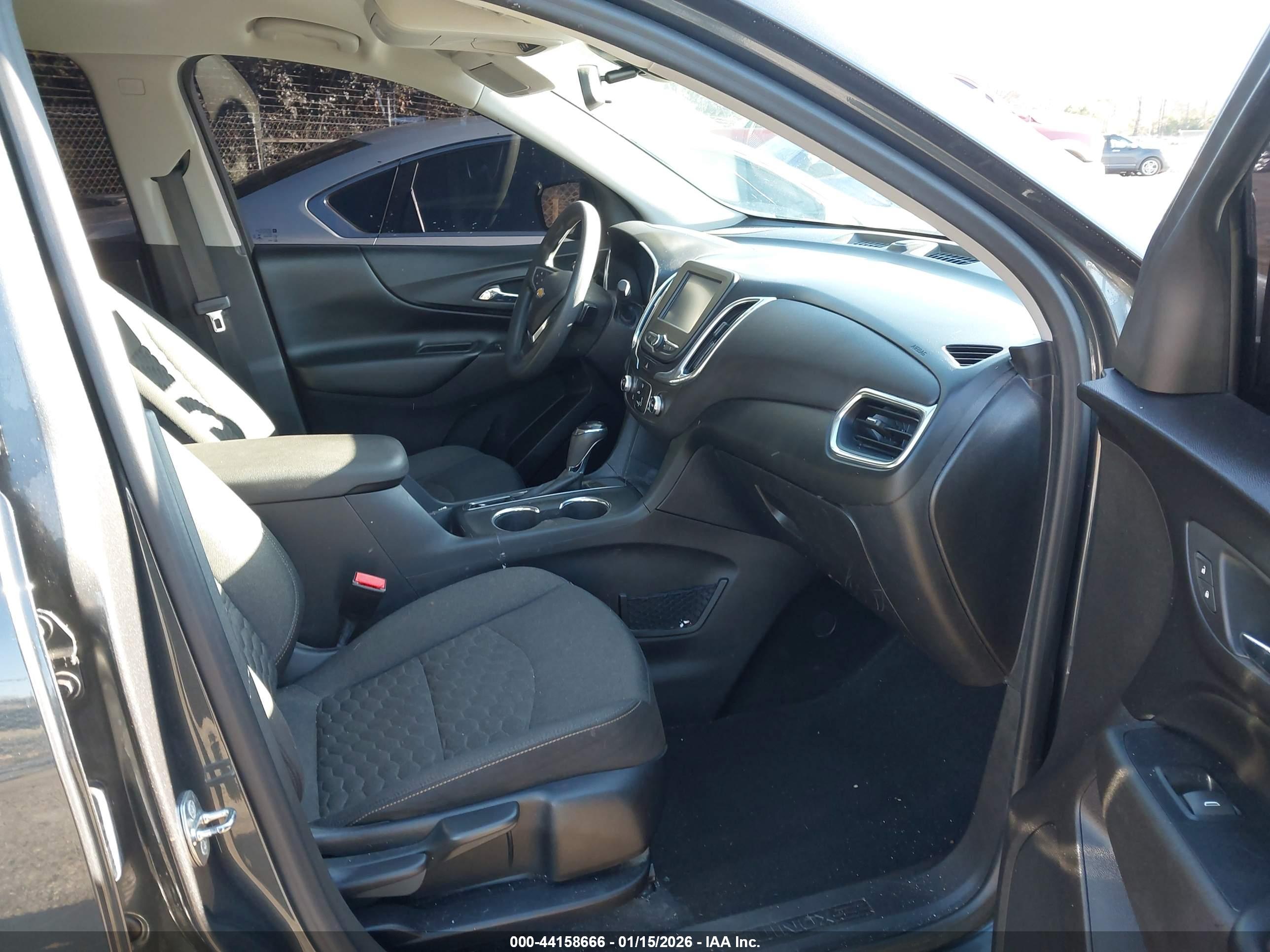 CHEVROLET EQUINOX image 5