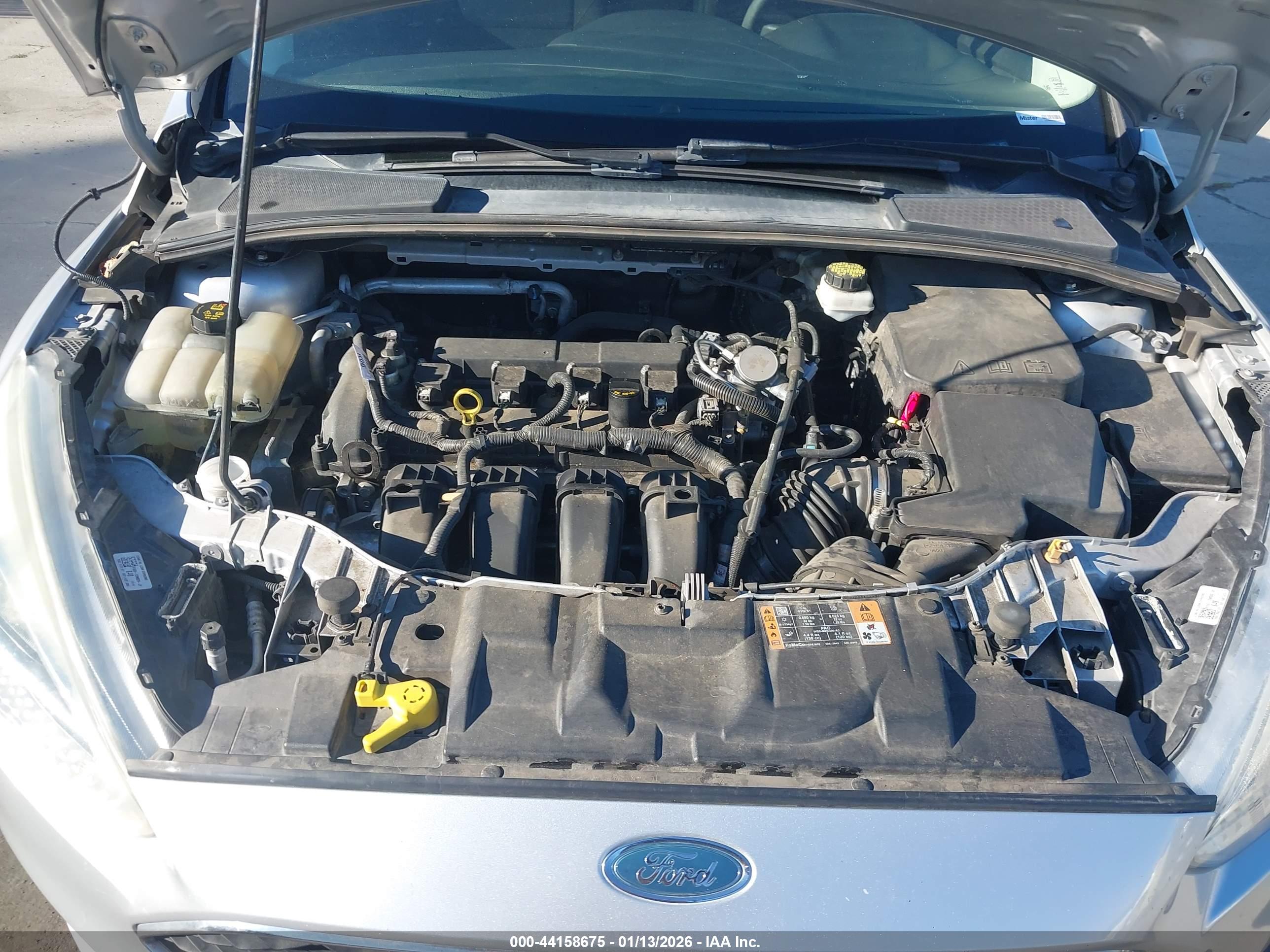 FORD FOCUS image 10