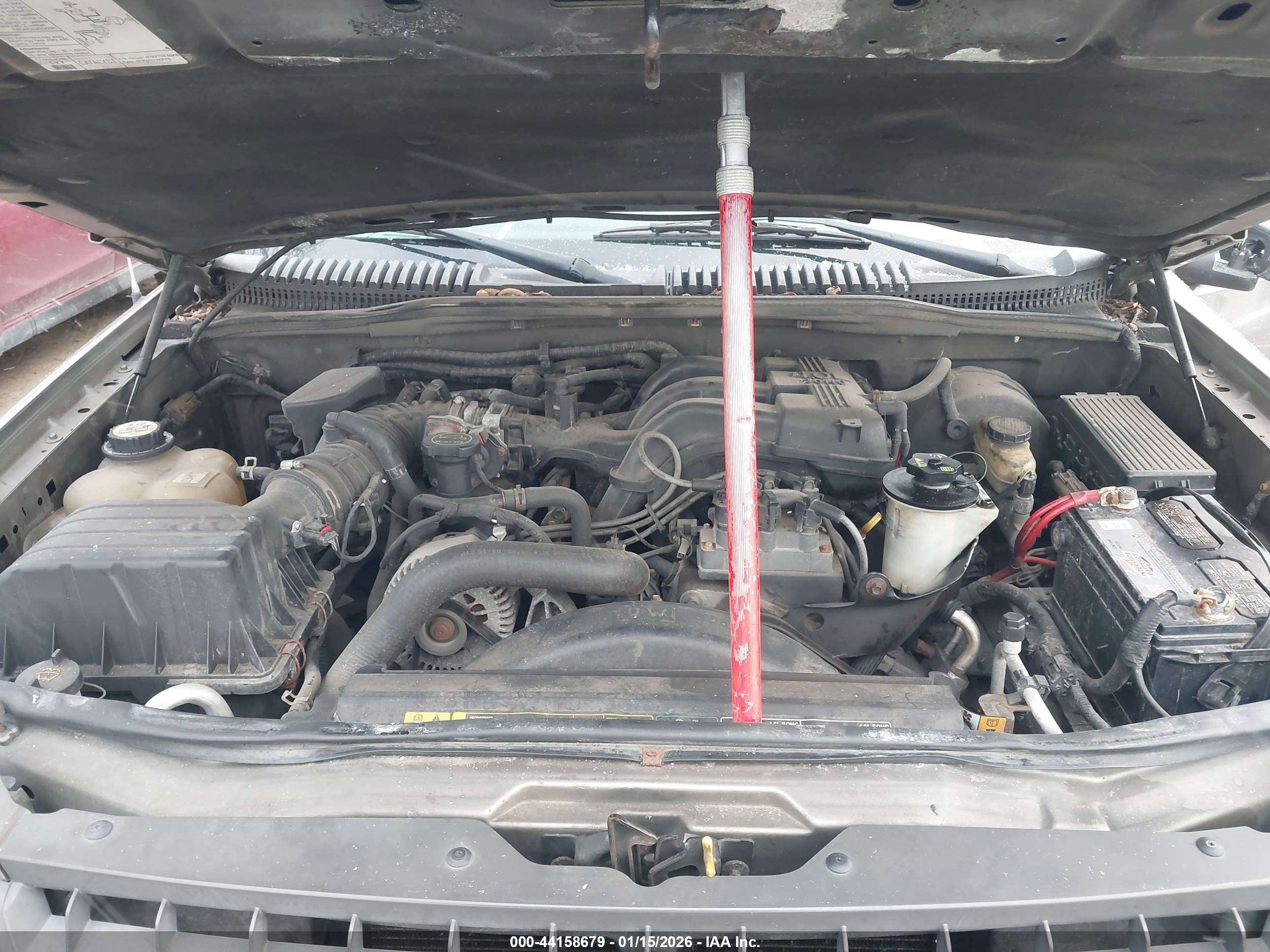 FORD EXPLORER image 10