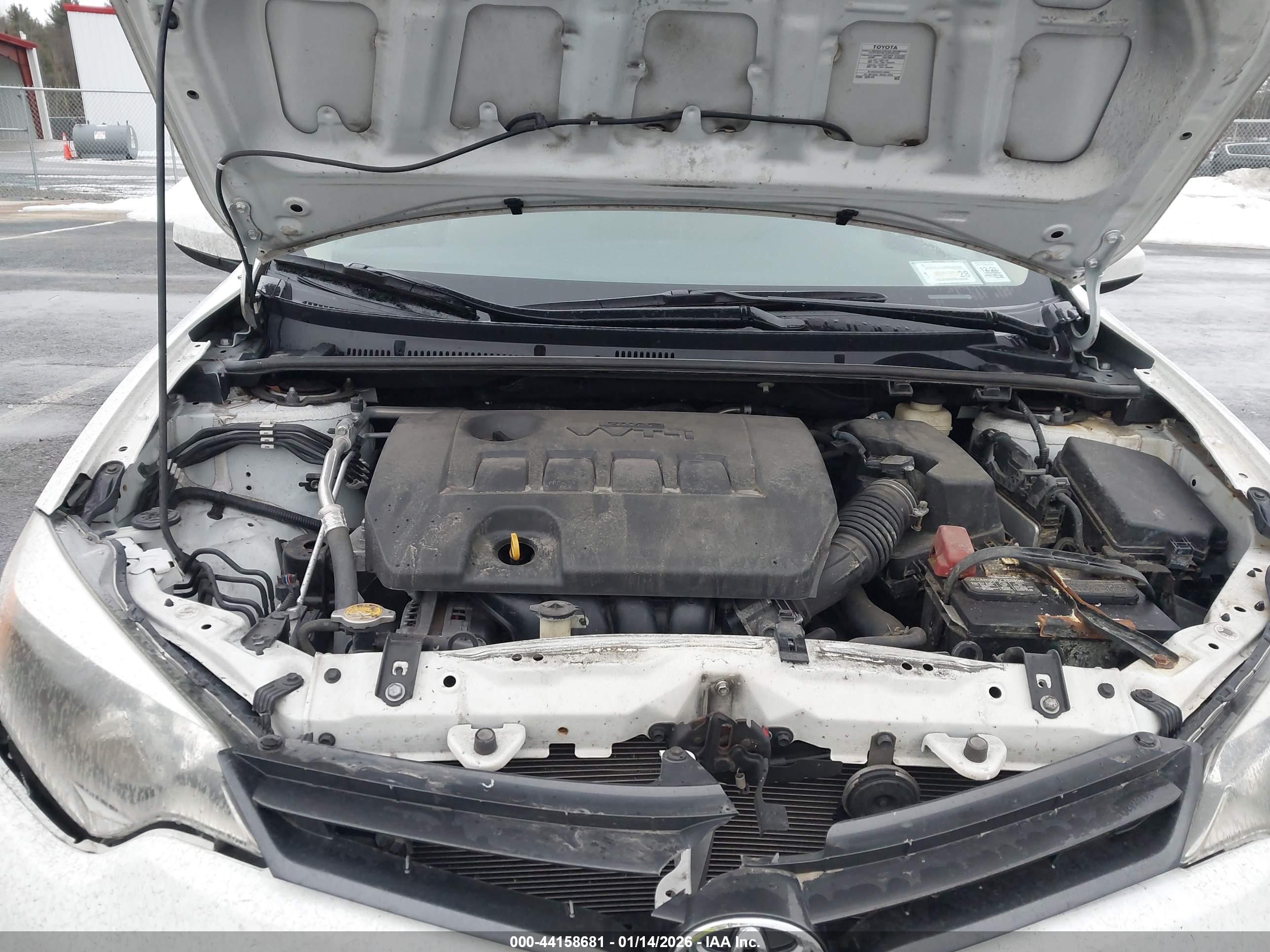 TOYOTA COROLLA image 10