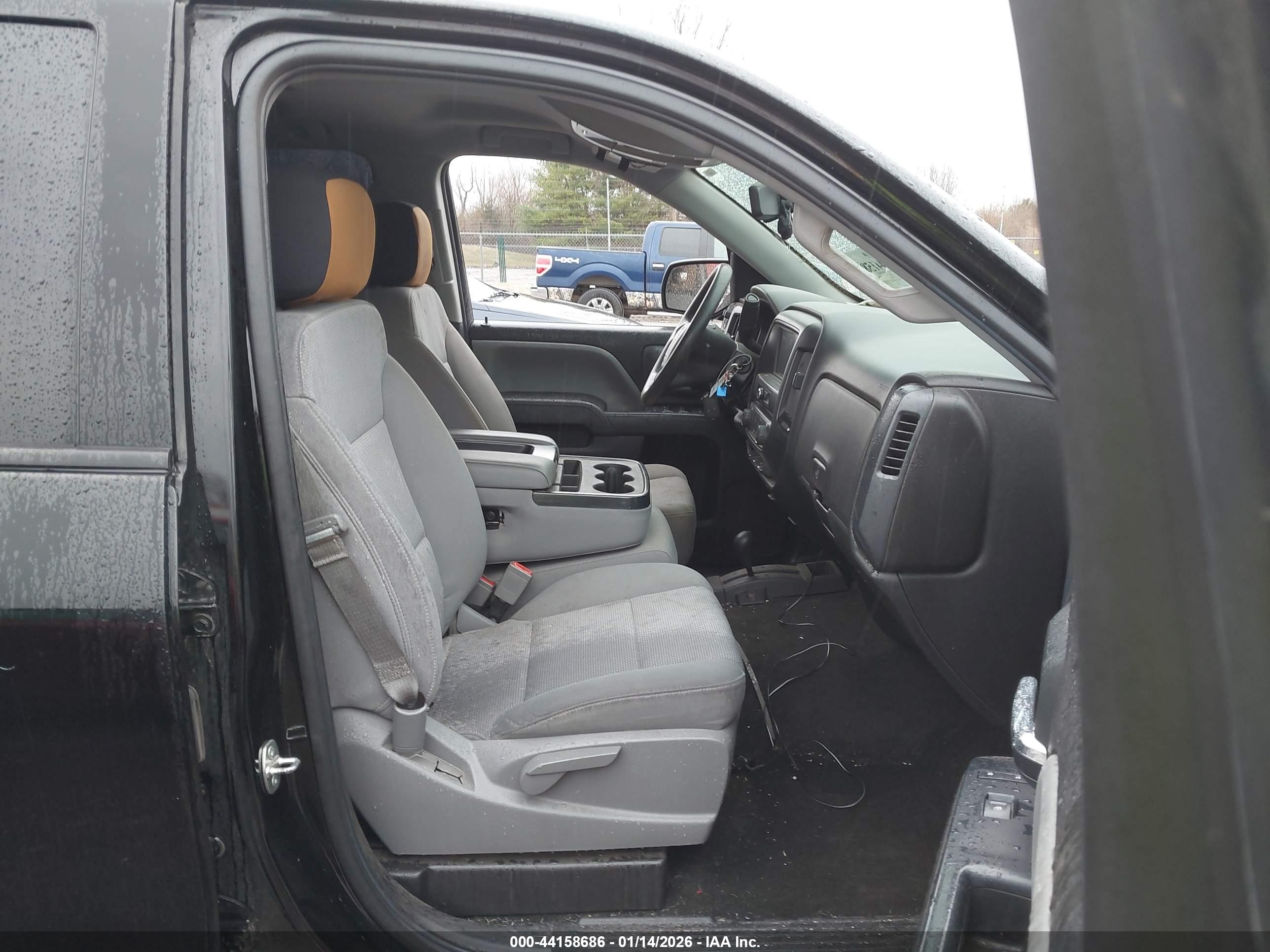 GMC SIERRA image 5