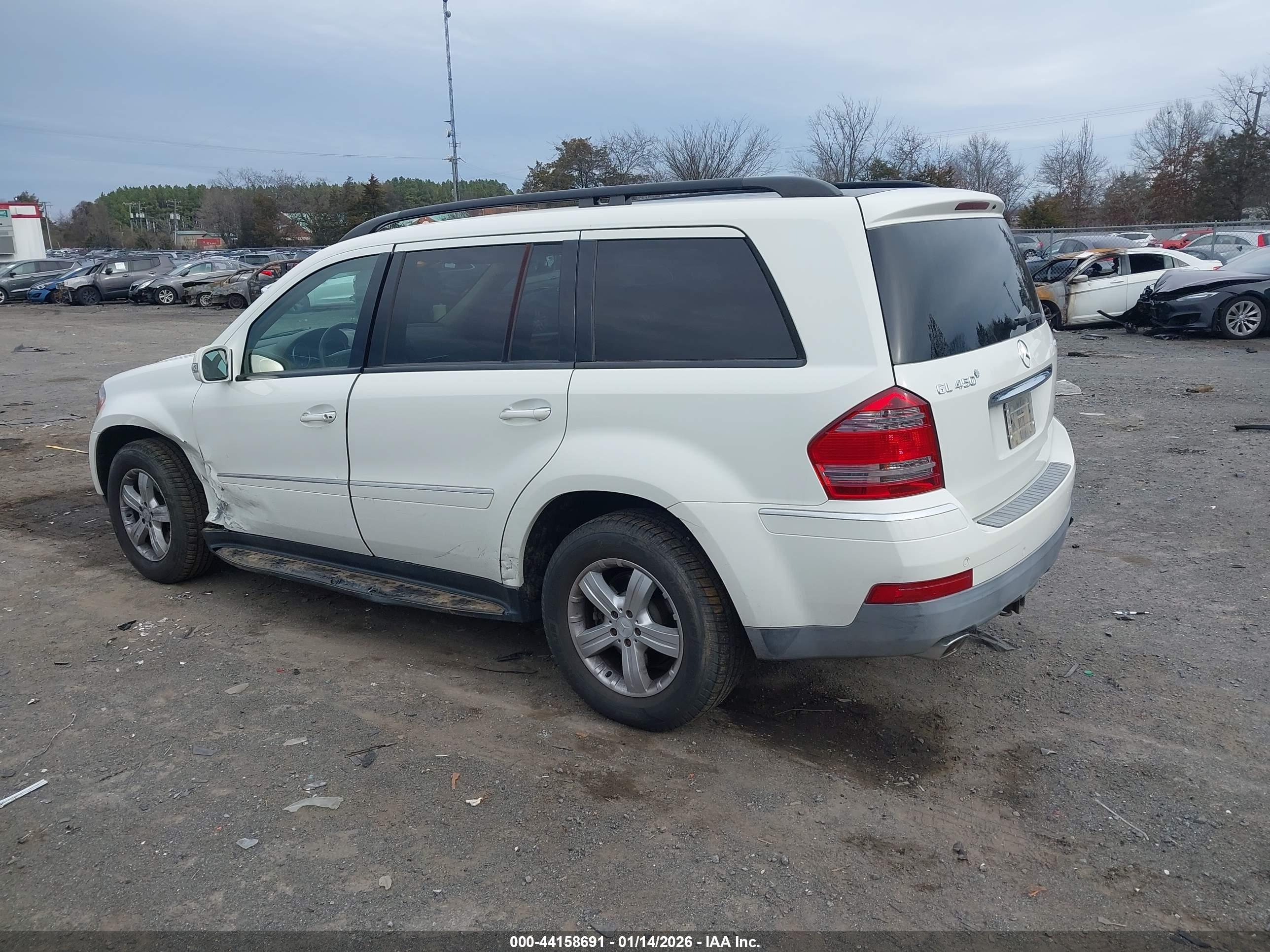 MERCEDES-BENZ GL image 3