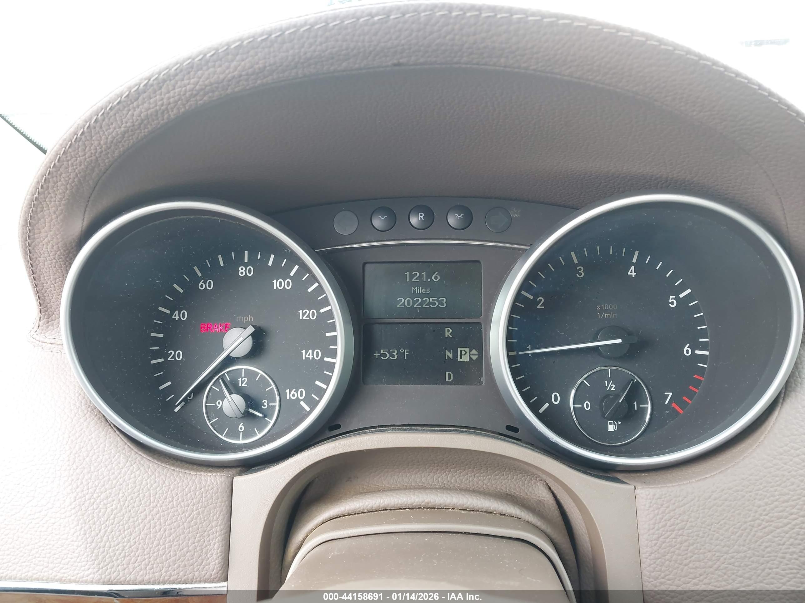MERCEDES-BENZ GL image 7