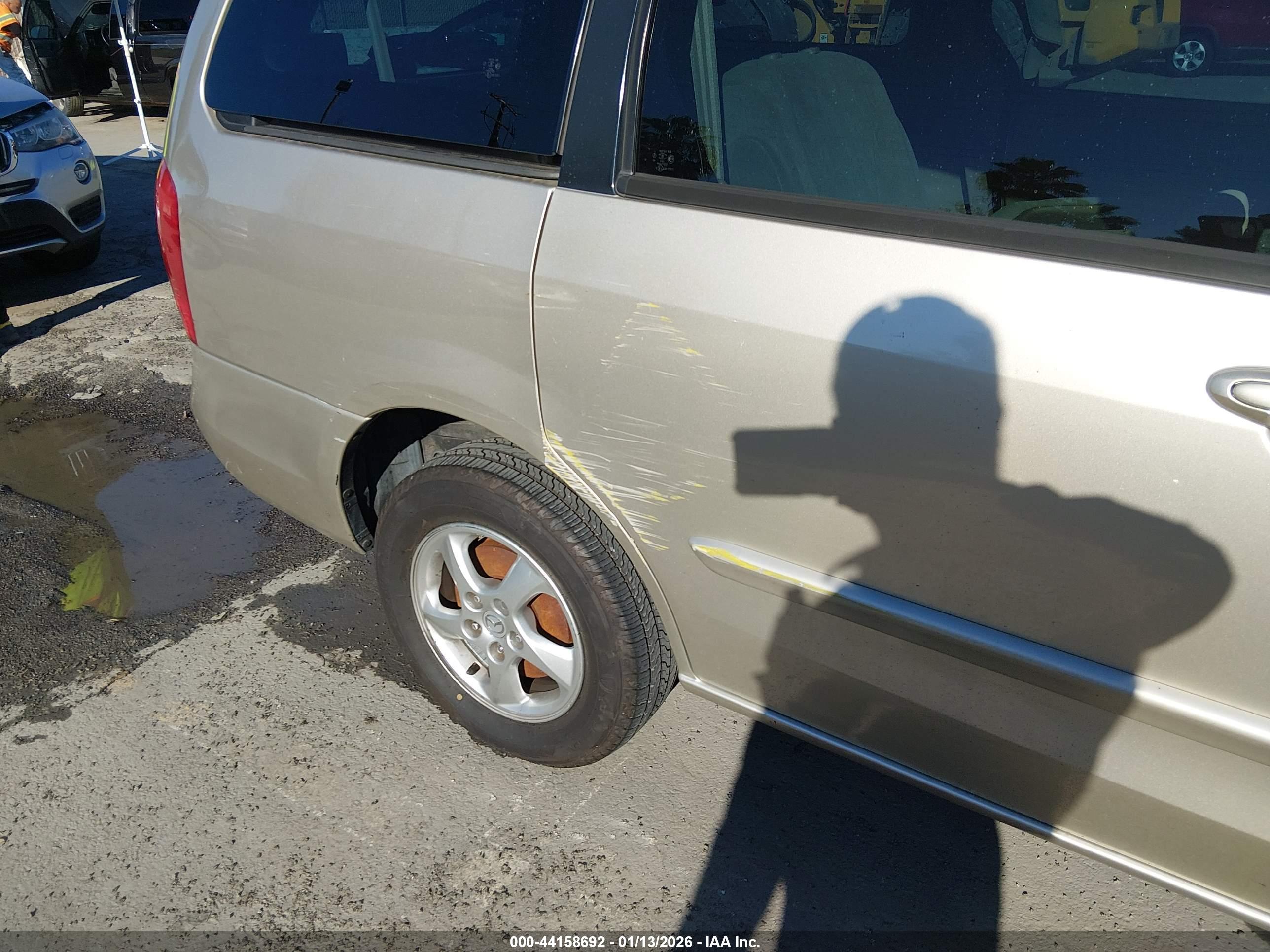 MAZDA MPV image 6
