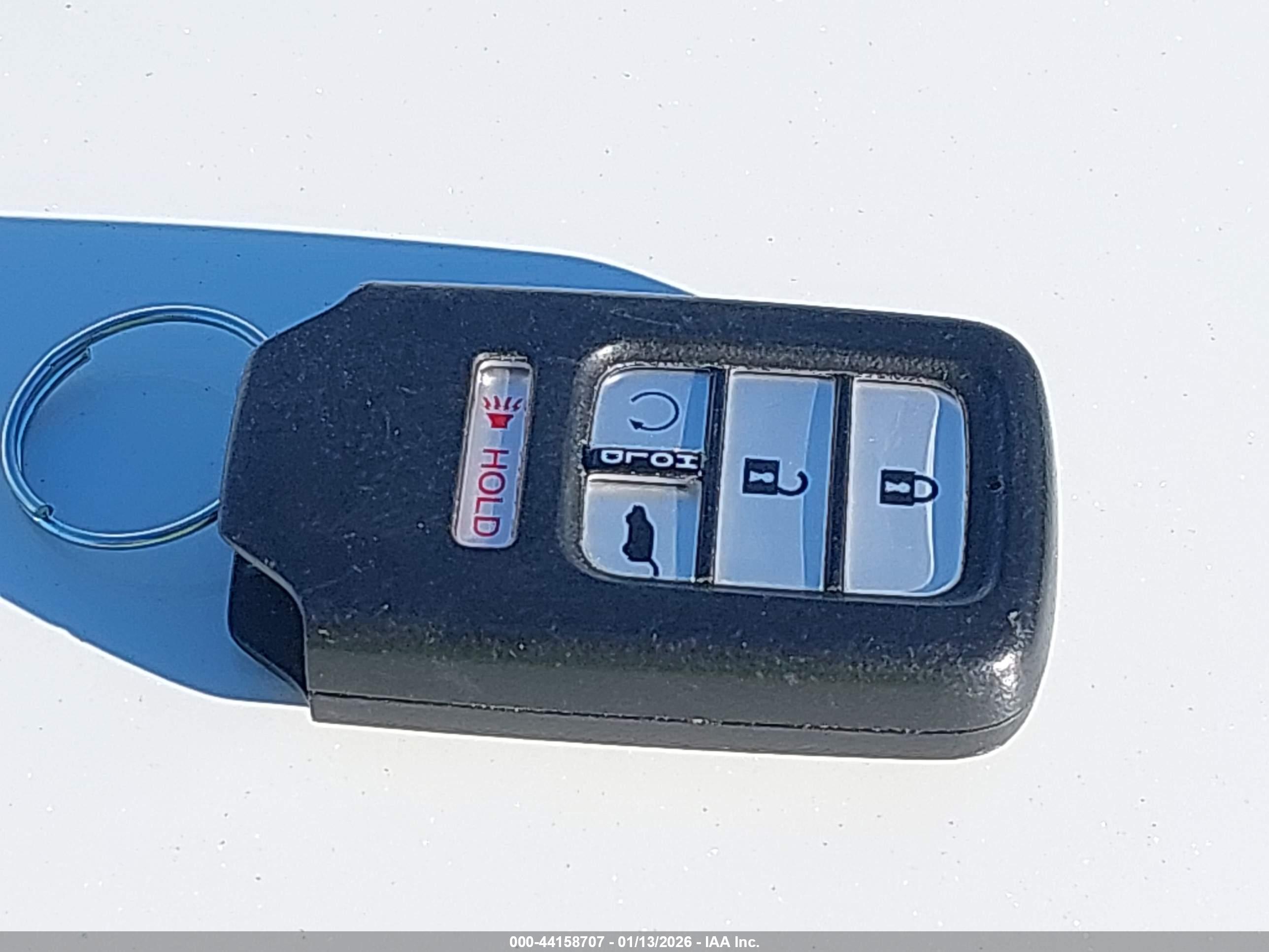 HONDA CR-V image 11