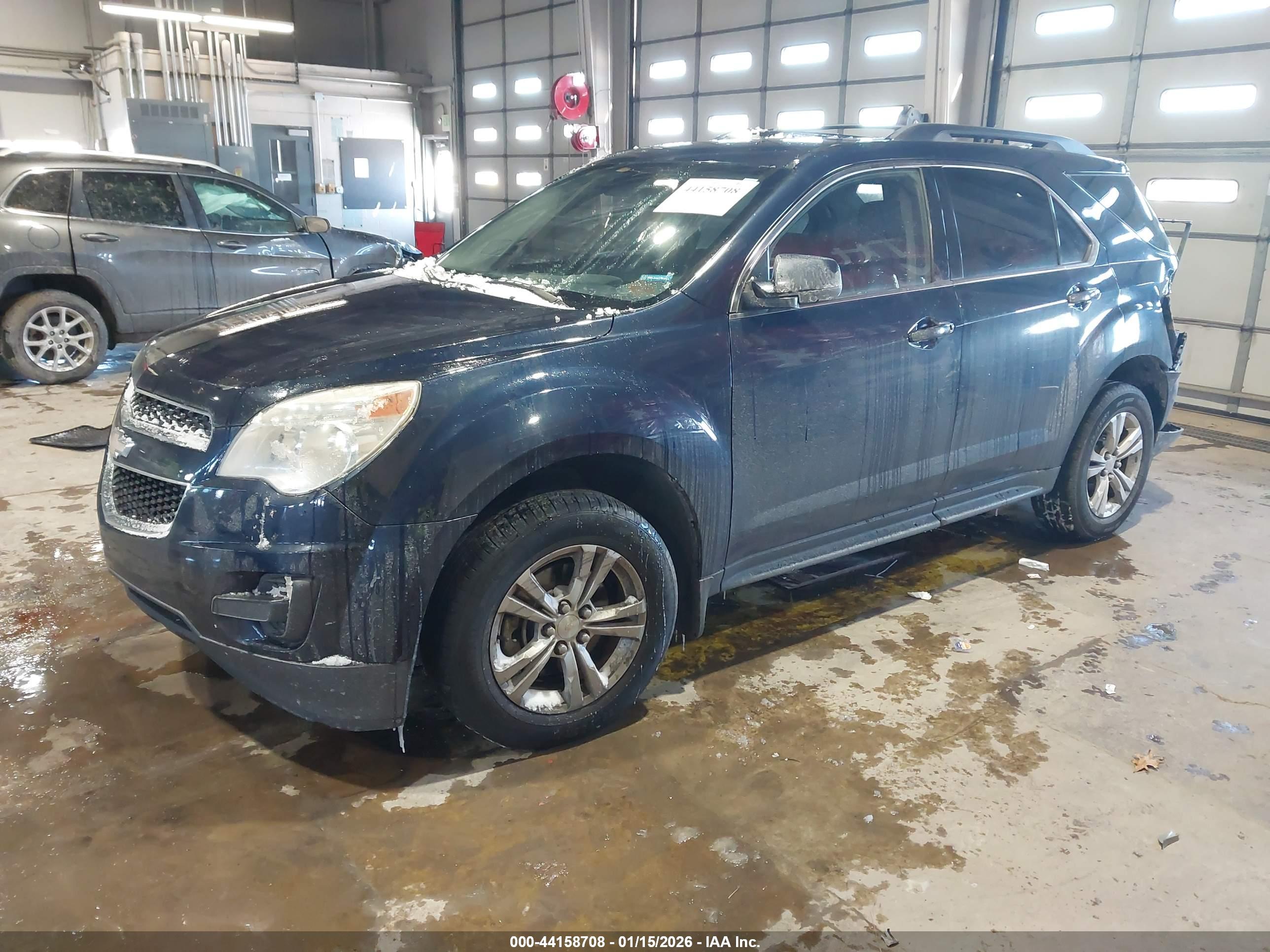 CHEVROLET EQUINOX image 2