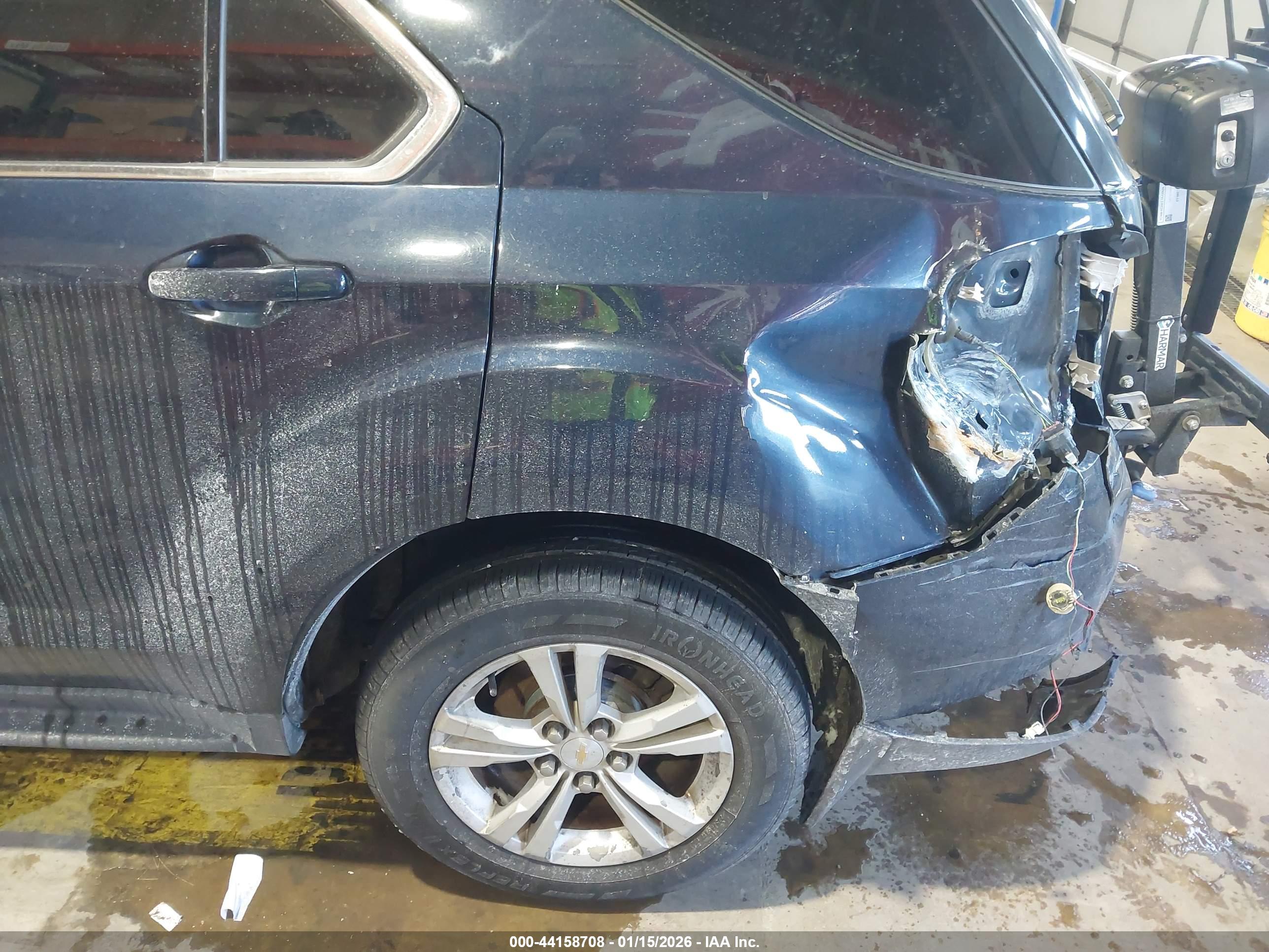 CHEVROLET EQUINOX image 6