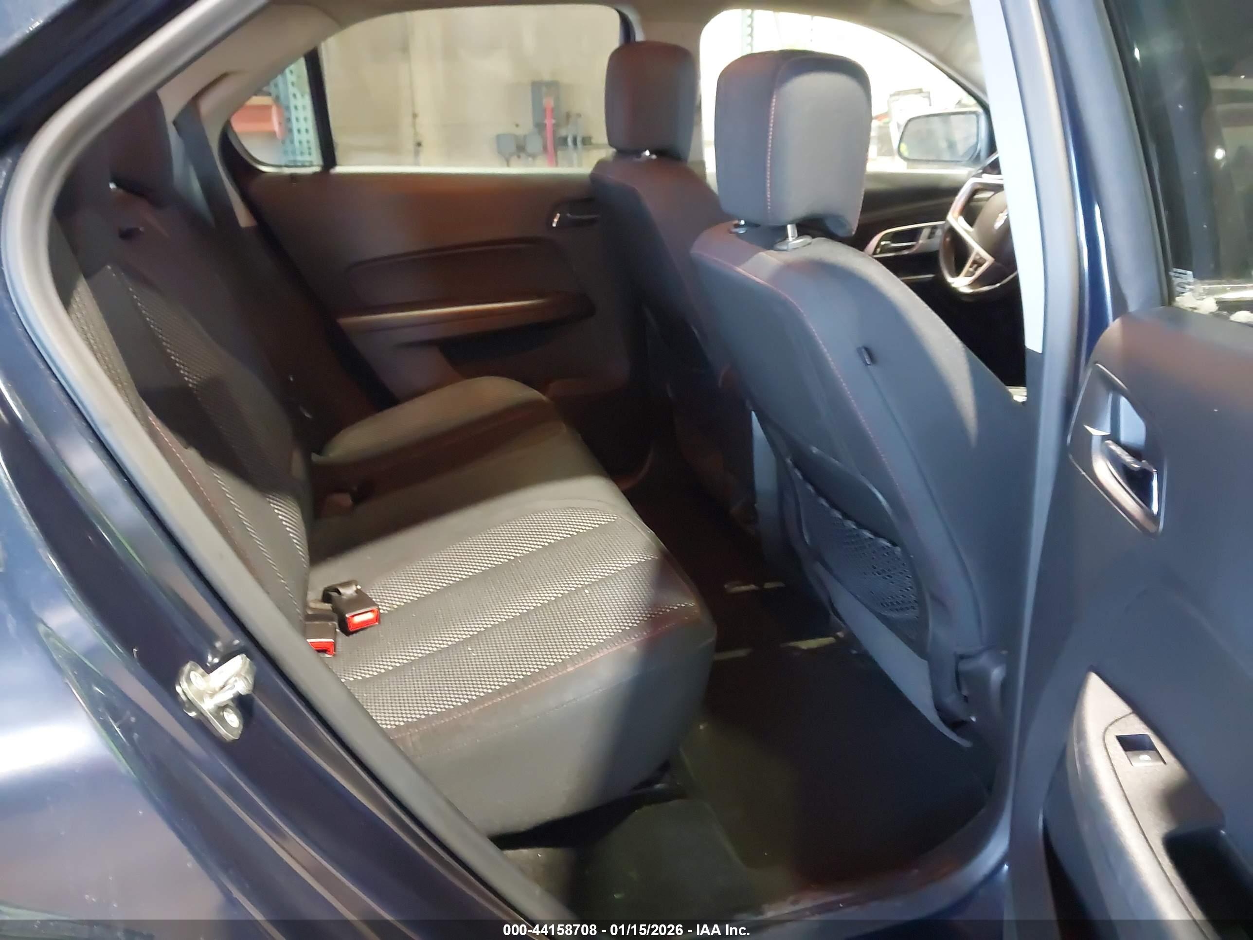 CHEVROLET EQUINOX image 8