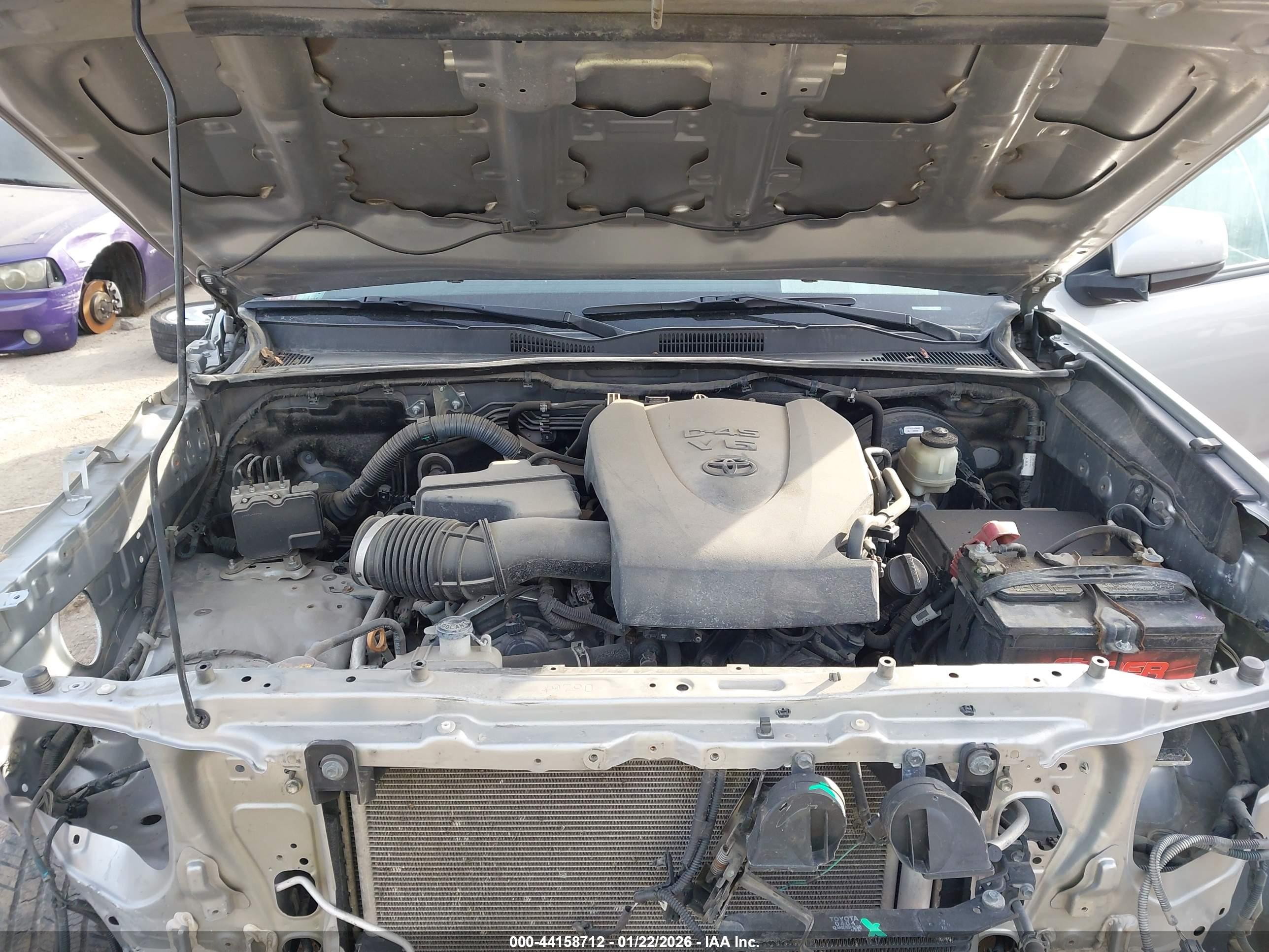 TOYOTA TACOMA image 10
