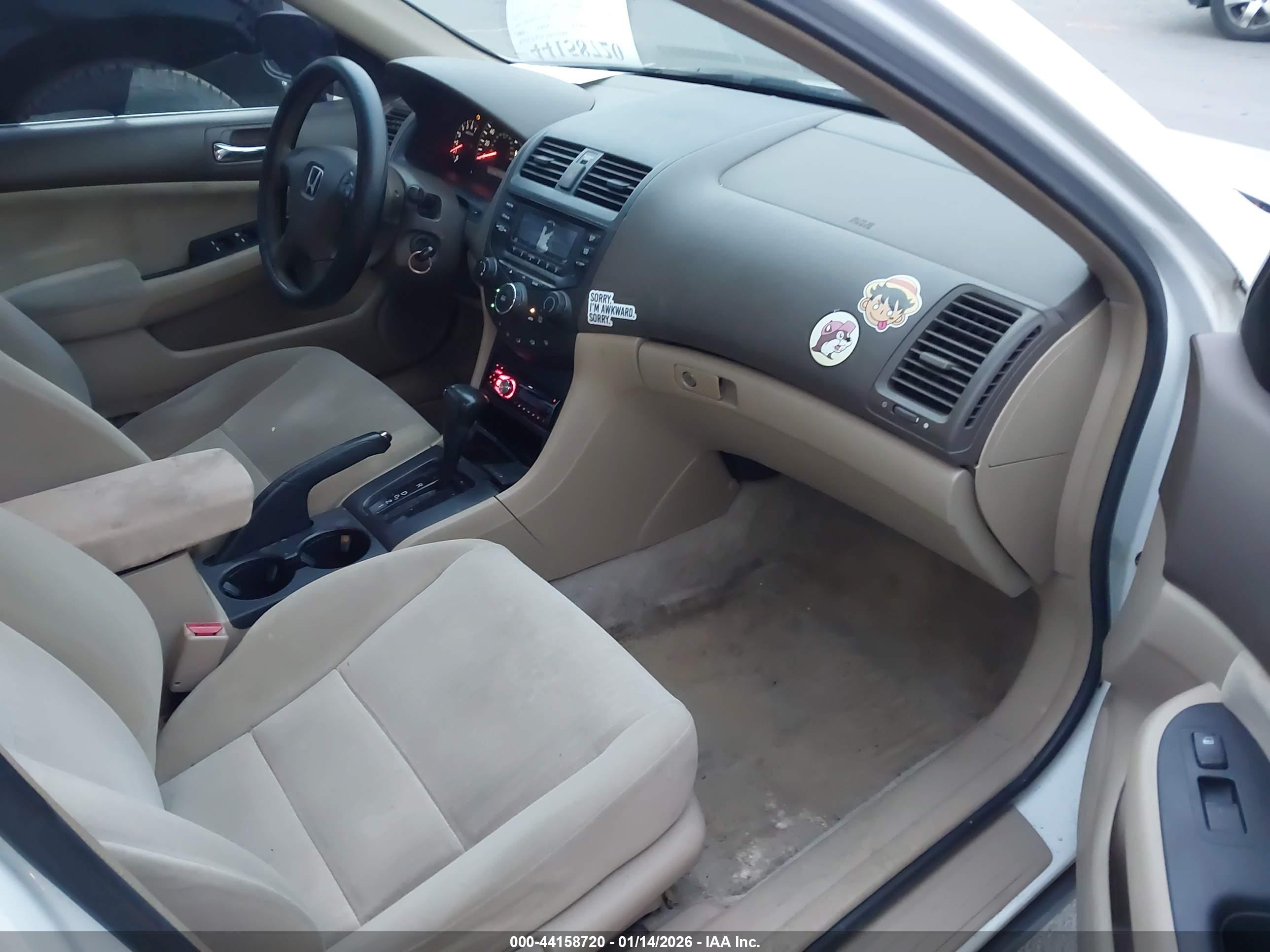 HONDA ACCORD image 5
