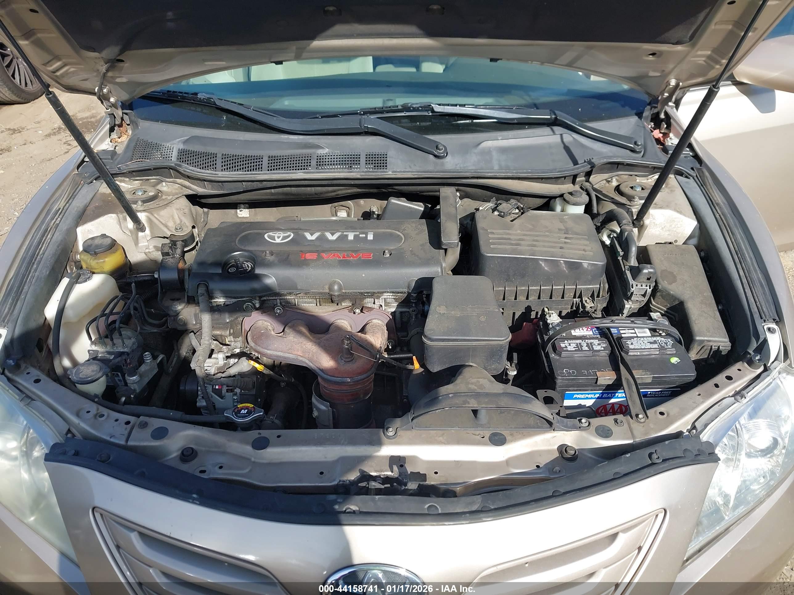 TOYOTA CAMRY image 10