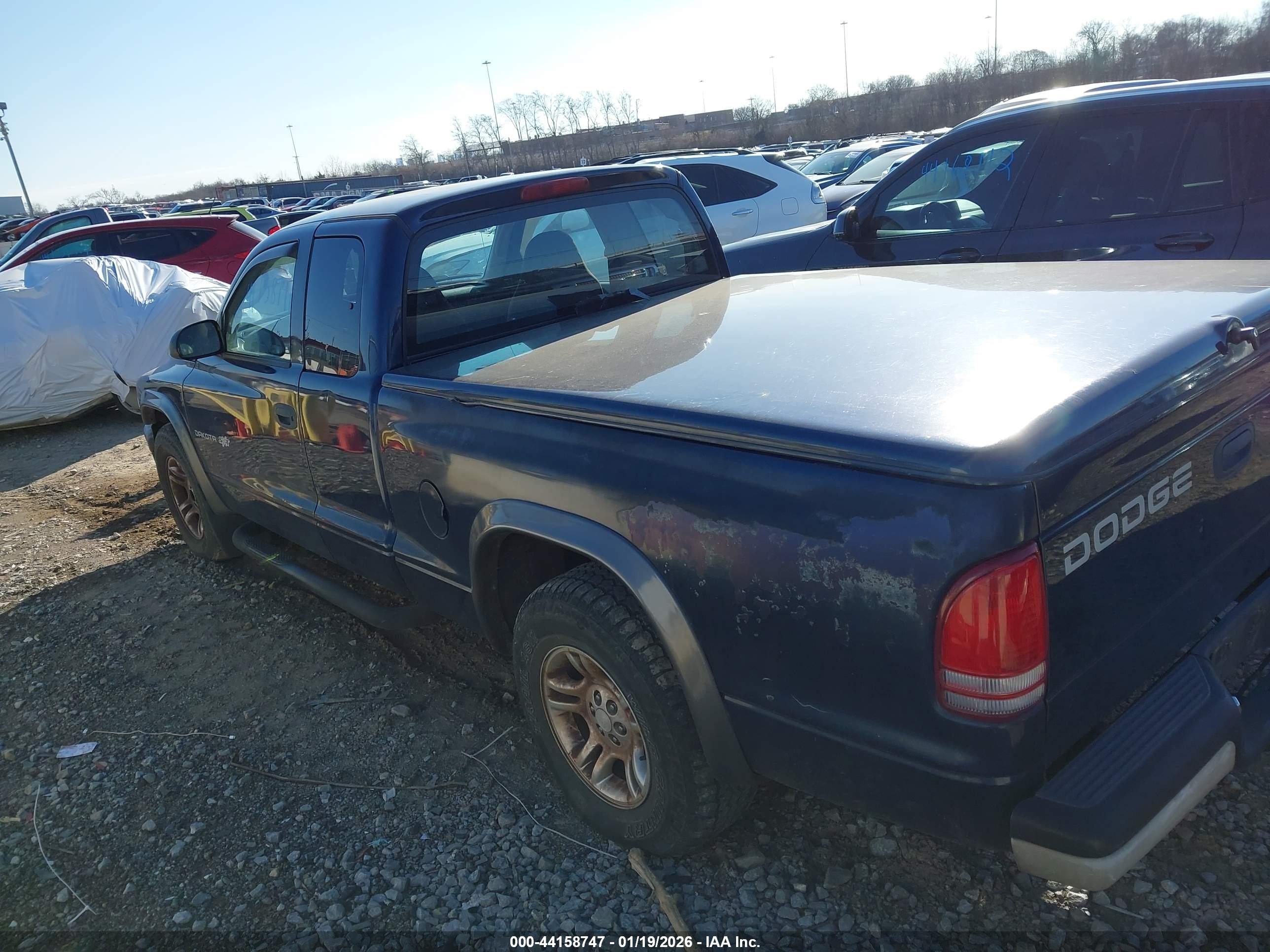 DODGE DAKOTA image 3