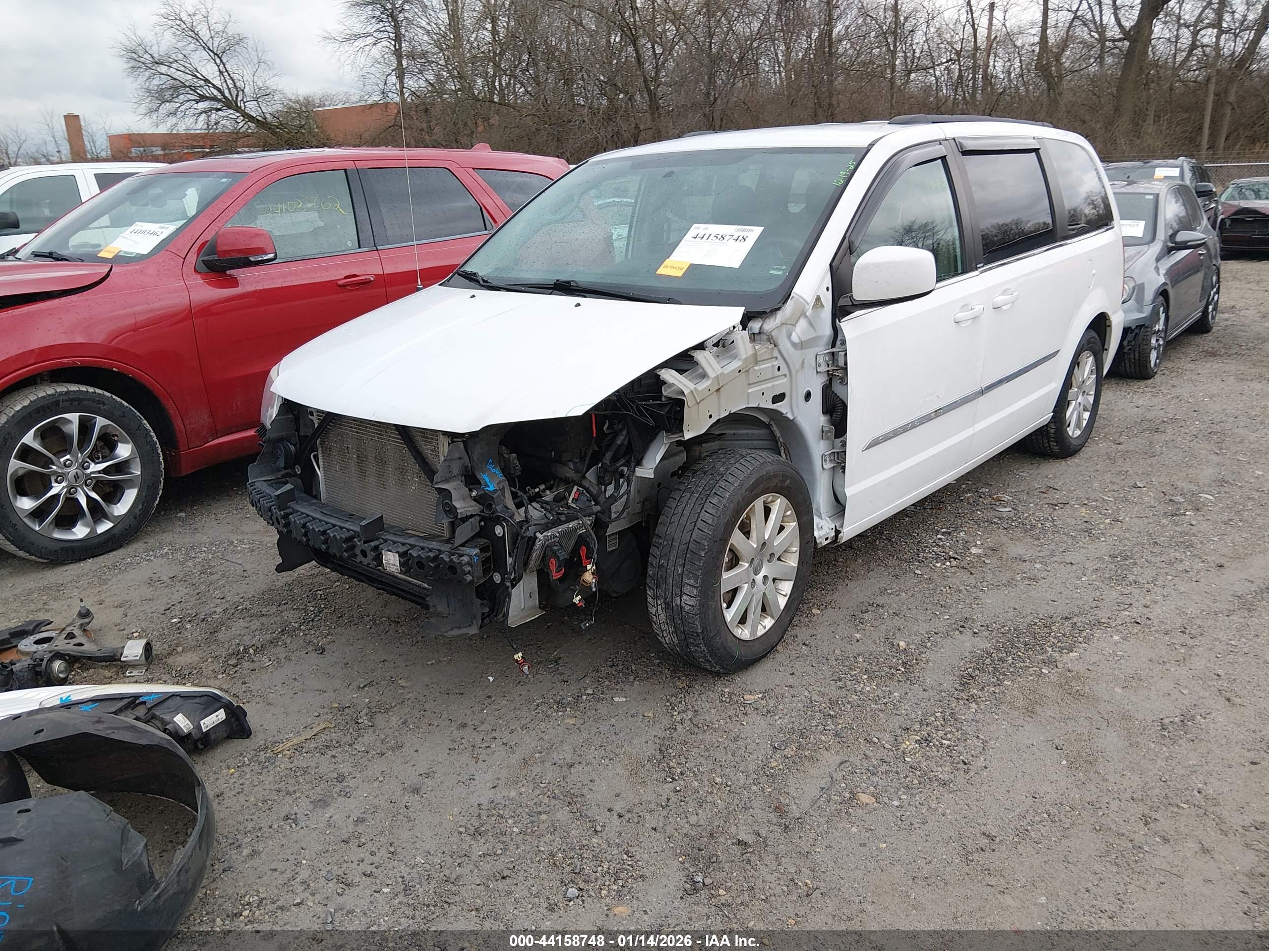 CHRYSLER TOWN image 2