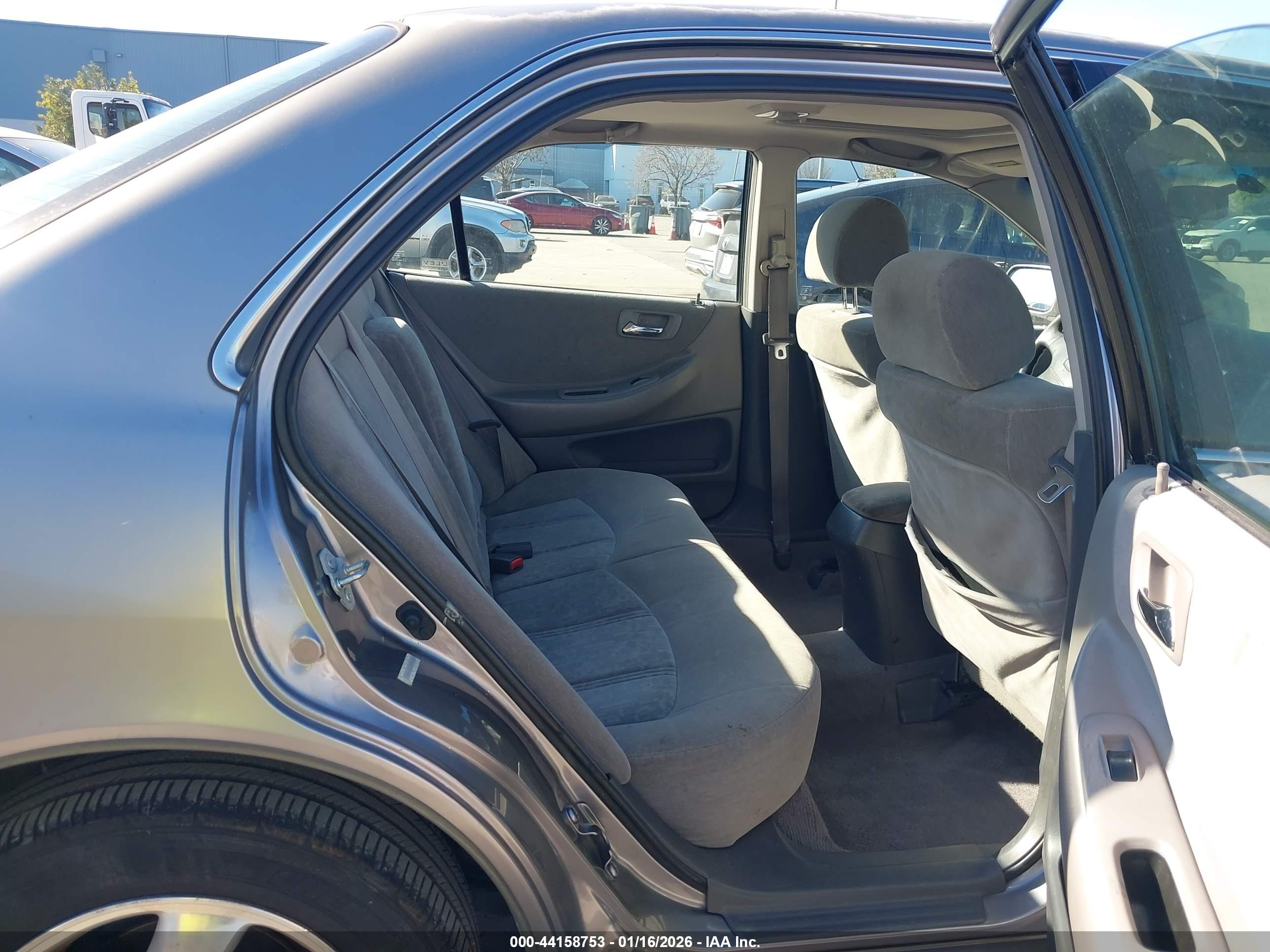 HONDA ACCORD image 8