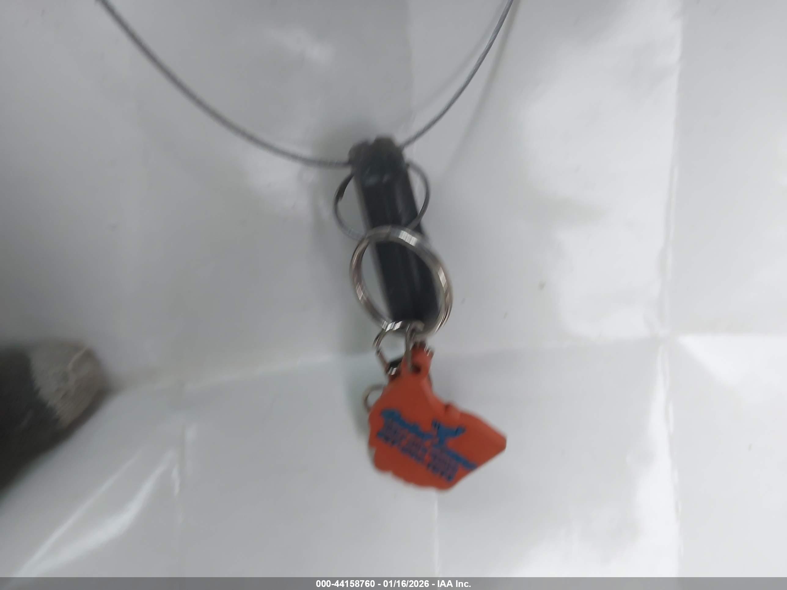 FORD ESCAPE image 11