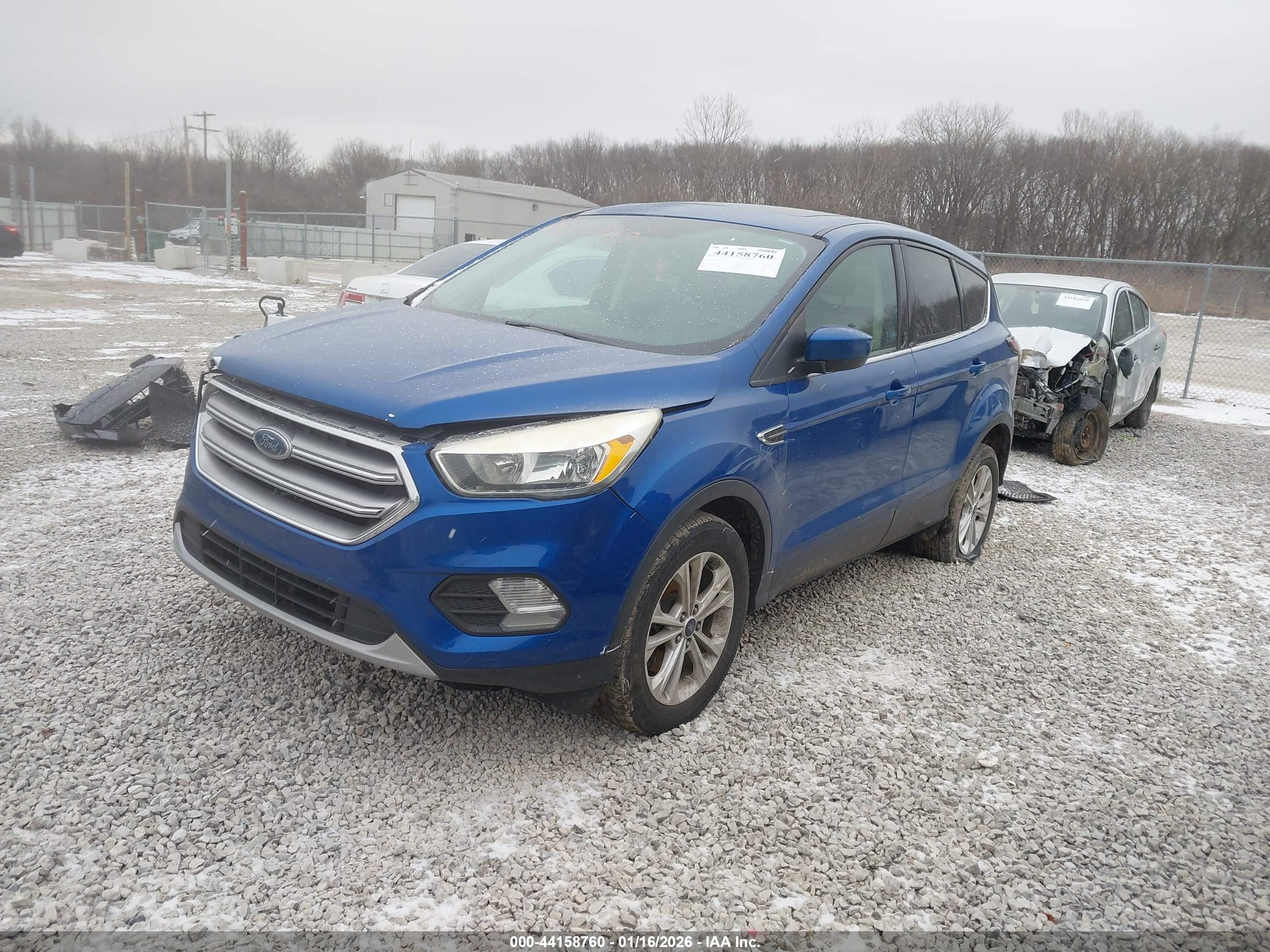 FORD ESCAPE image 2