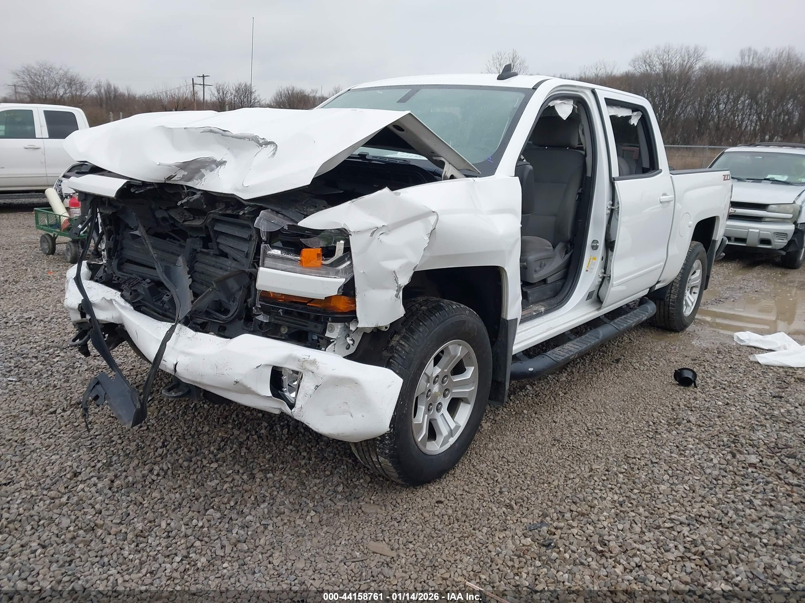 CHEVROLET SILVERADO image 2