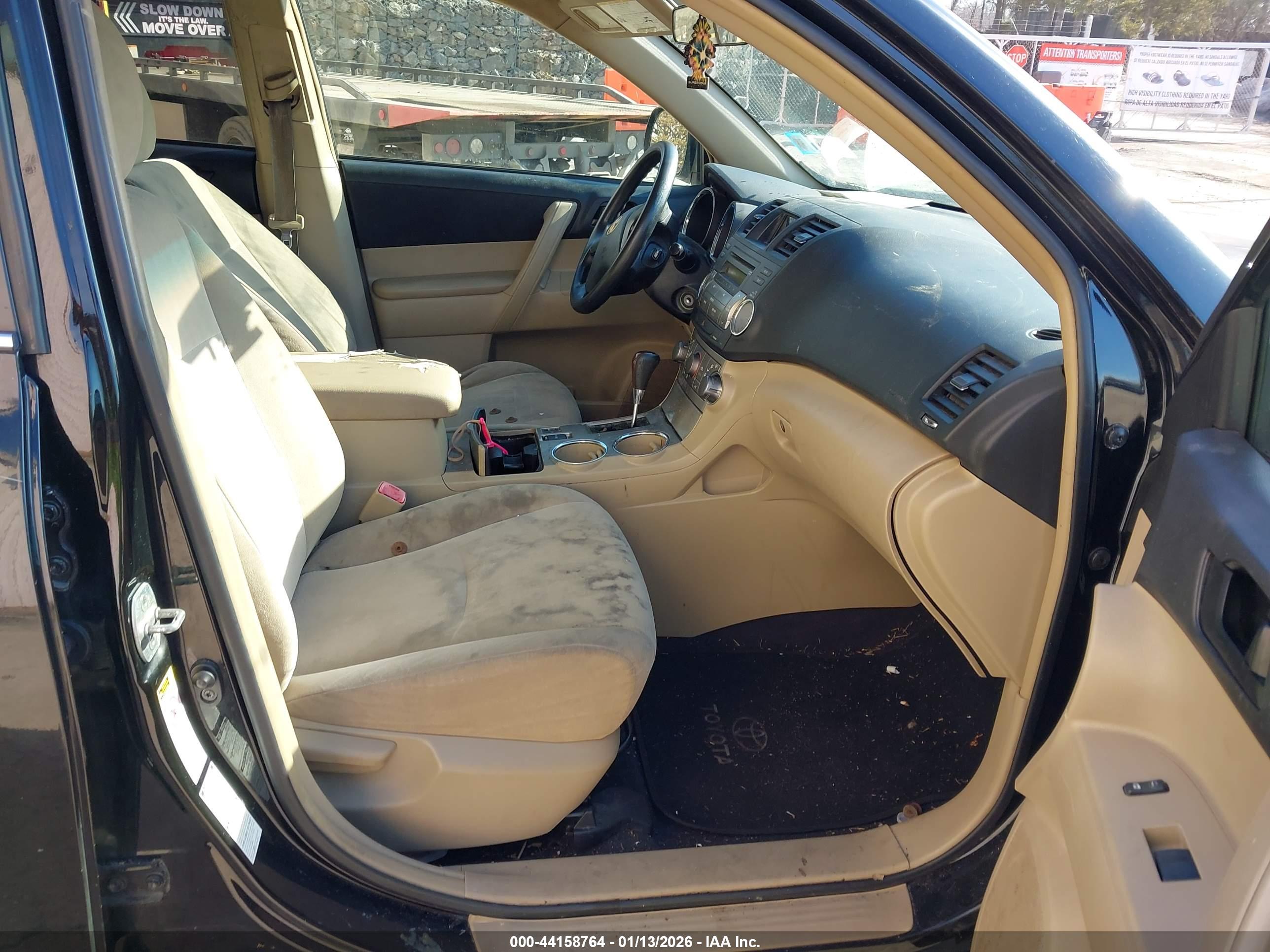 TOYOTA HIGHLANDER image 5