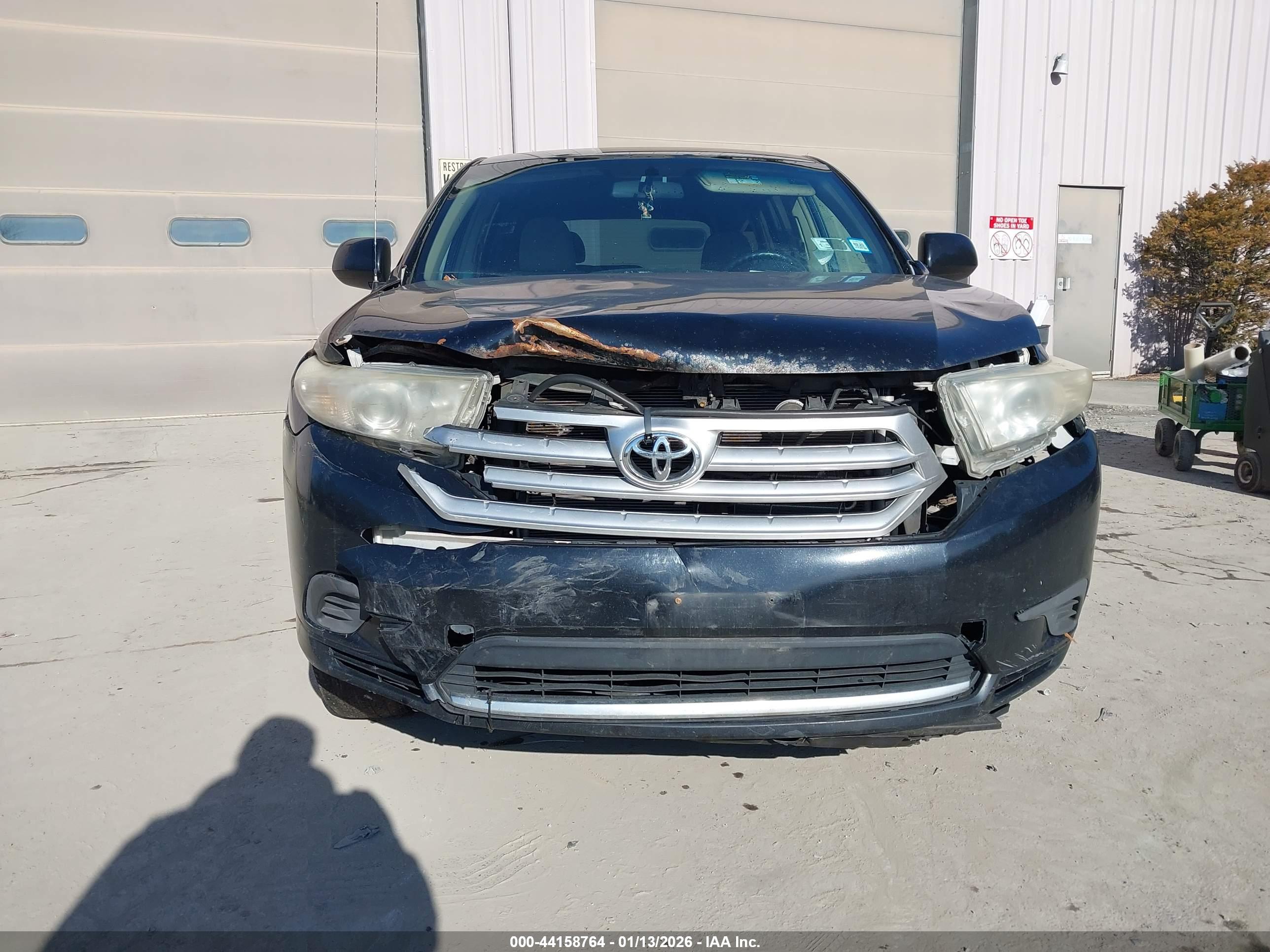 TOYOTA HIGHLANDER image 6
