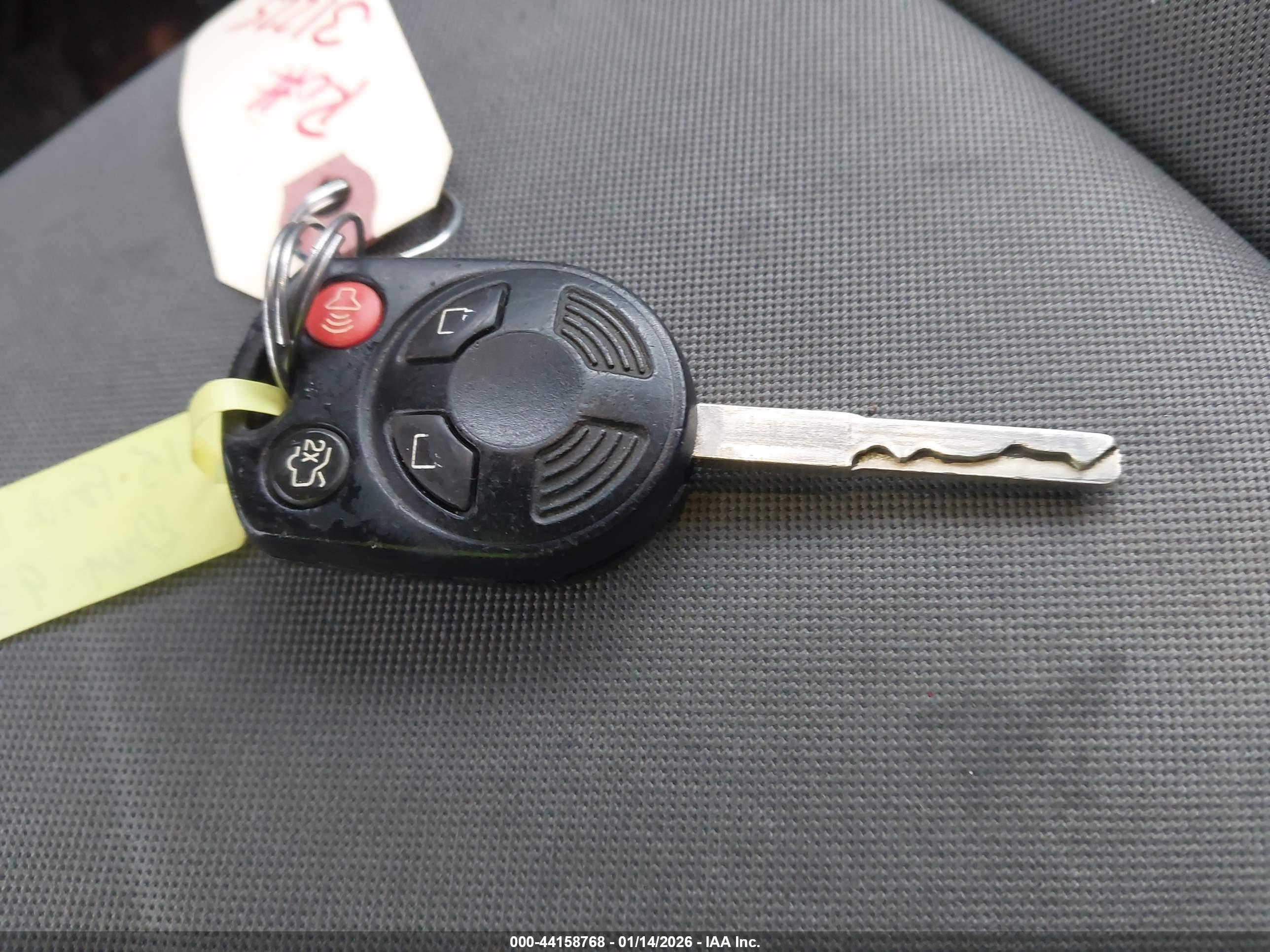 FORD ESCAPE image 11