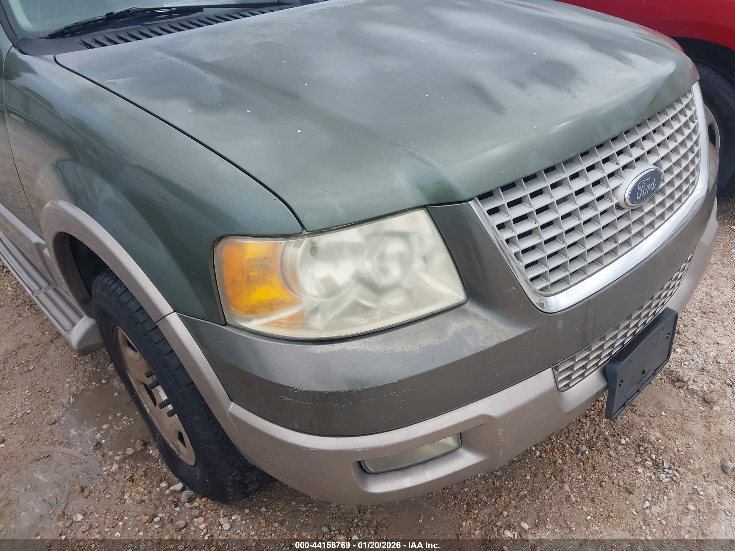 FORD EXPEDITION image 6