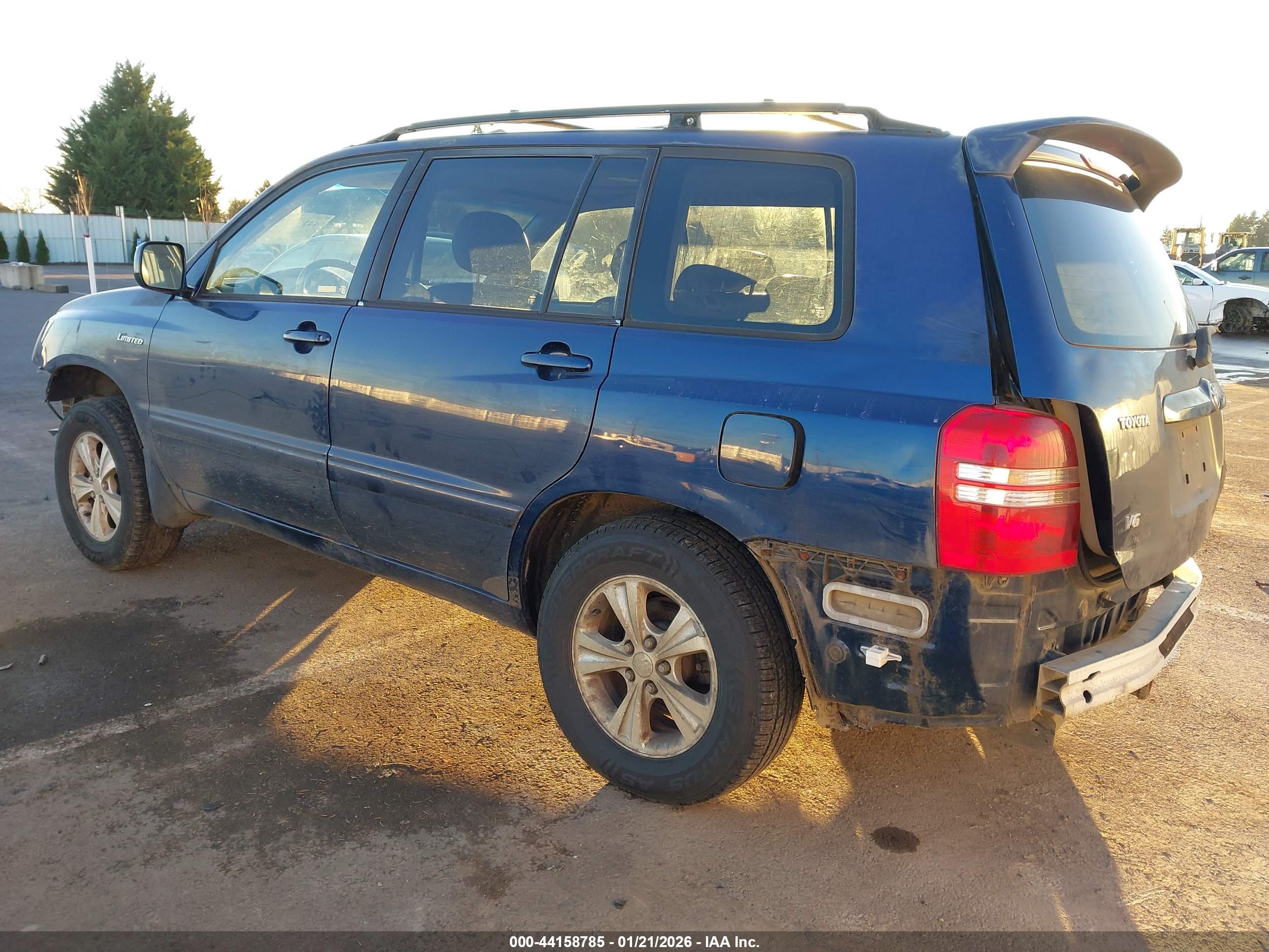 TOYOTA HIGHLANDER image 3
