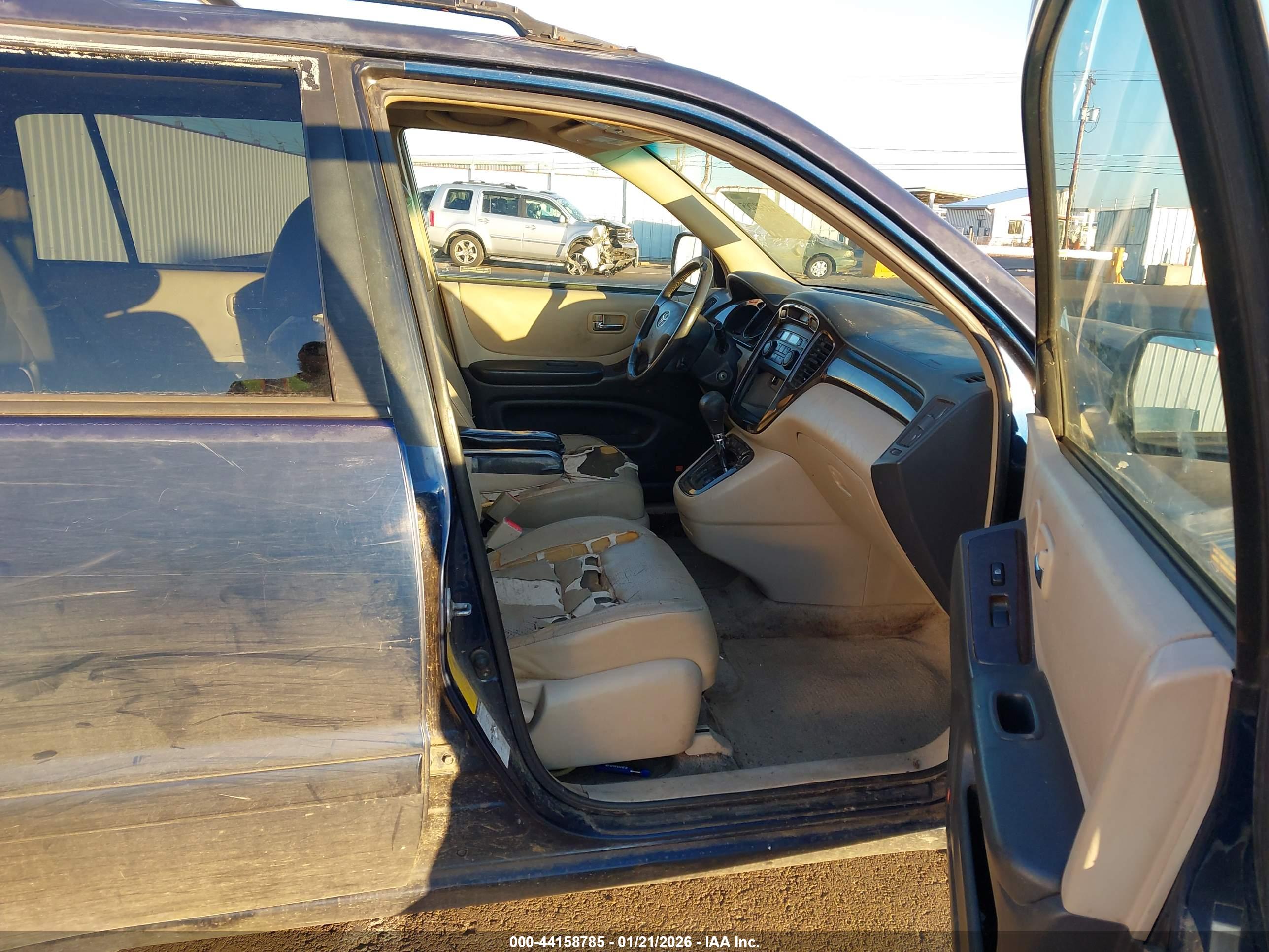 TOYOTA HIGHLANDER image 5