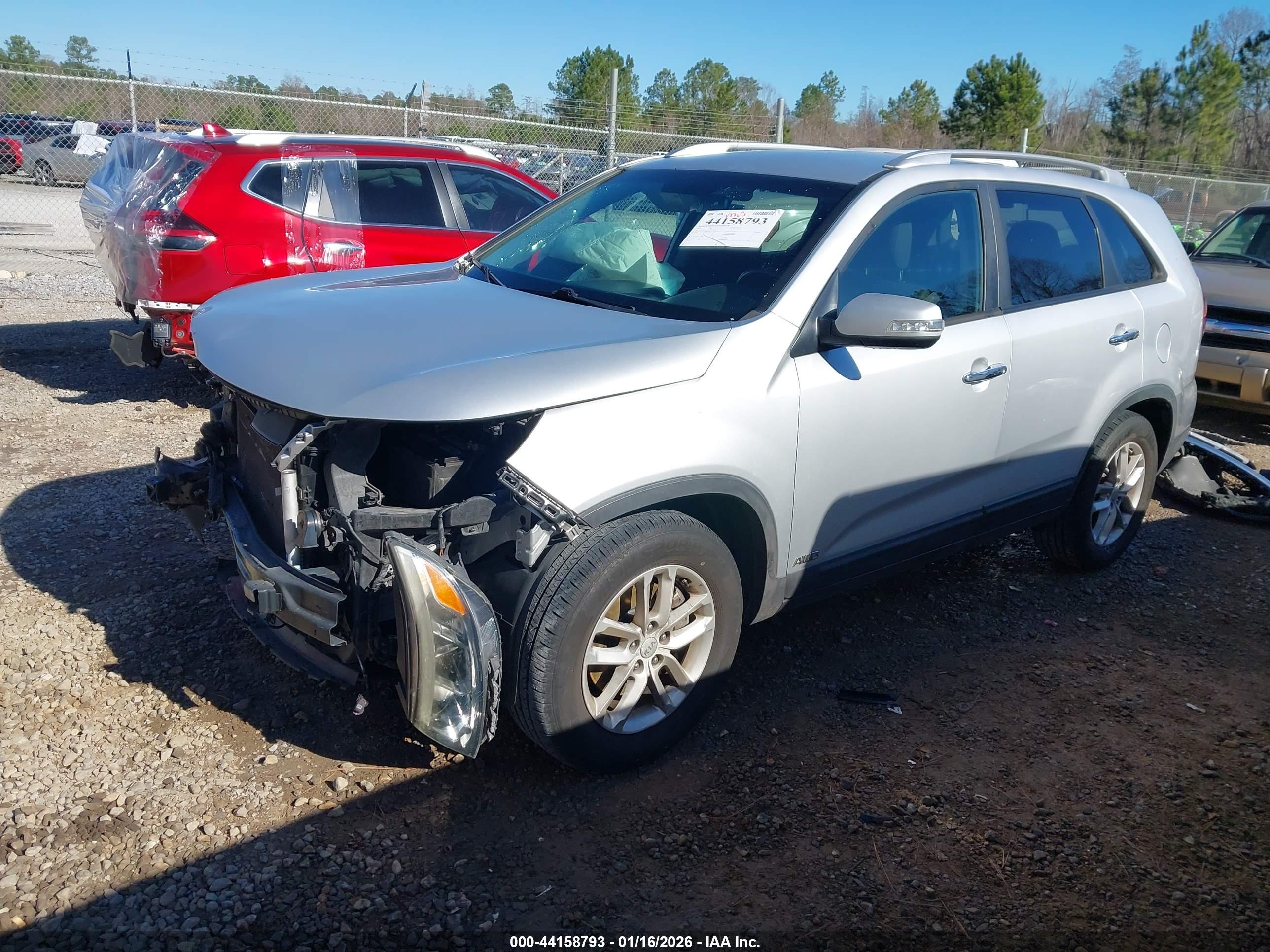 KIA SORENTO image 2