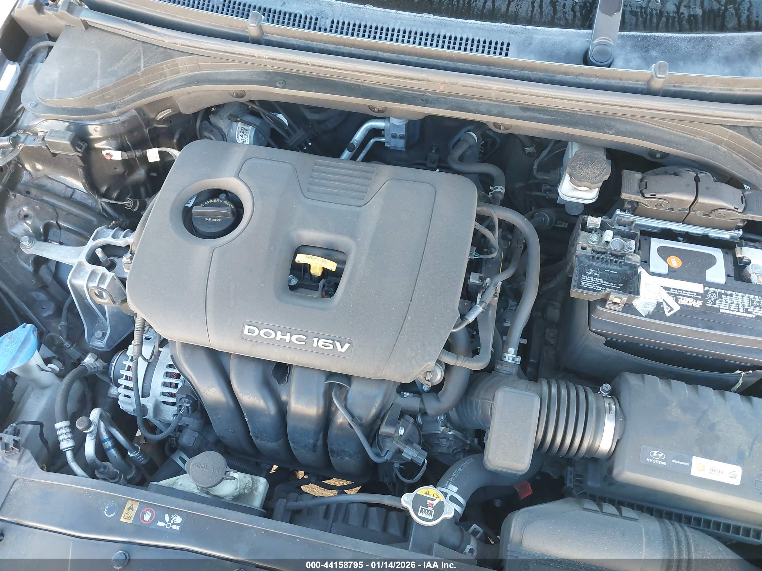HYUNDAI ELANTRA image 10