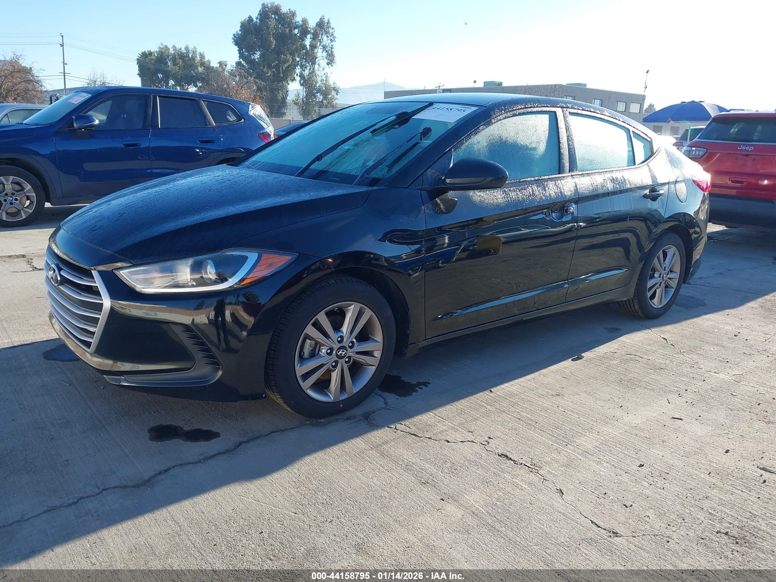 HYUNDAI ELANTRA image 2